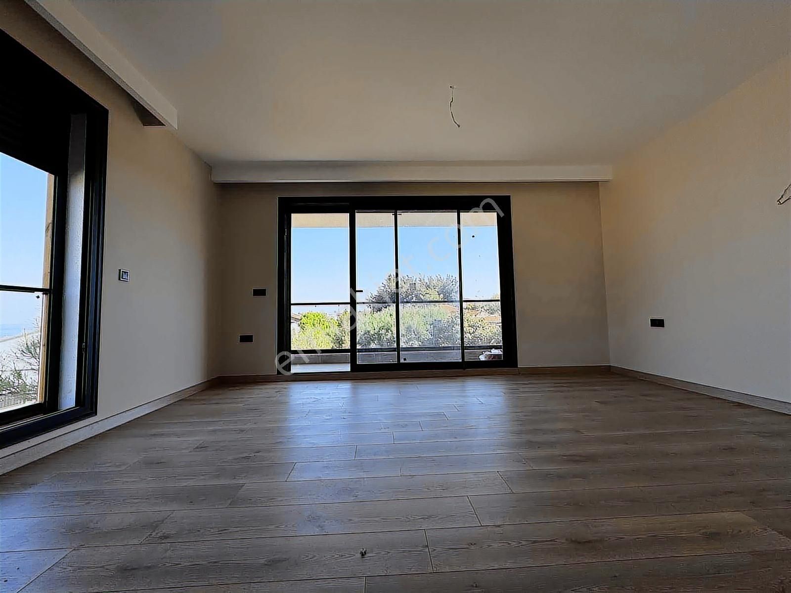 Güzelbahçe Kolejler Bölgesin'de Sıfır Villa Fırsatı - Görsel 16