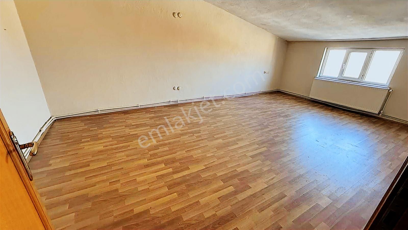 Nova Grup'dan Karatepe Mevkiinde Kiralık 2+1 Daire - Görsel 29