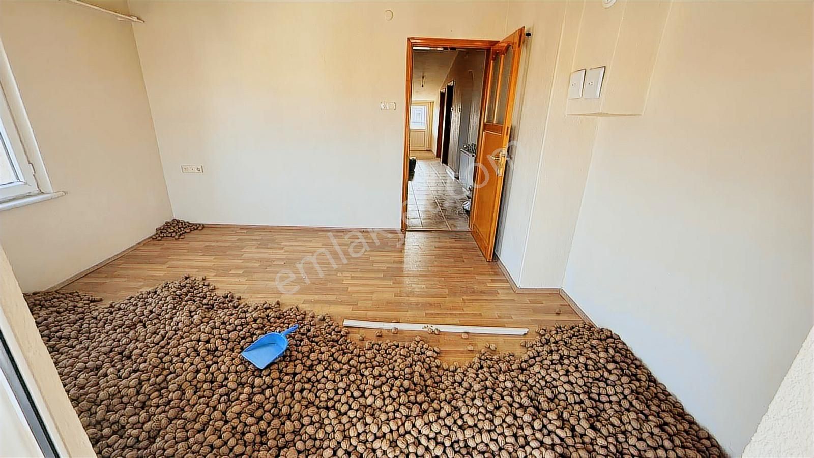 Nova Grup'dan Karatepe Mevkiinde Kiralık 2+1 Daire - Görsel 12