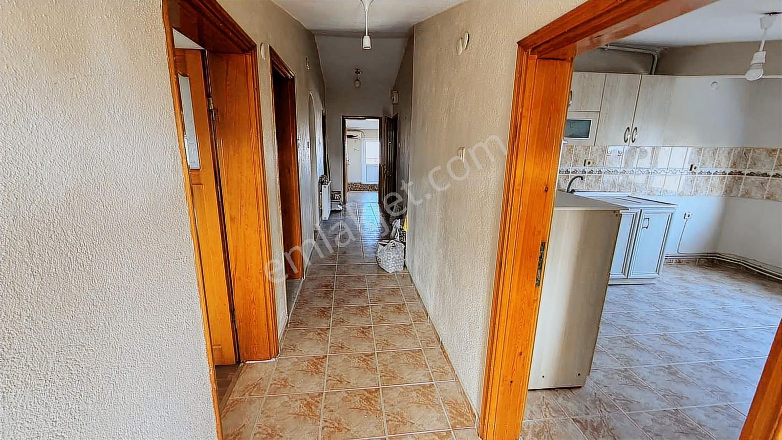 Nova Grup'dan Karatepe Mevkiinde Kiralık 2+1 Daire - Görsel 4