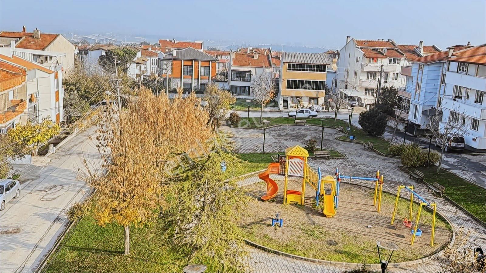 Nova Grup'dan Karatepe Mevkiinde Kiralık 2+1 Daire - Görsel 17