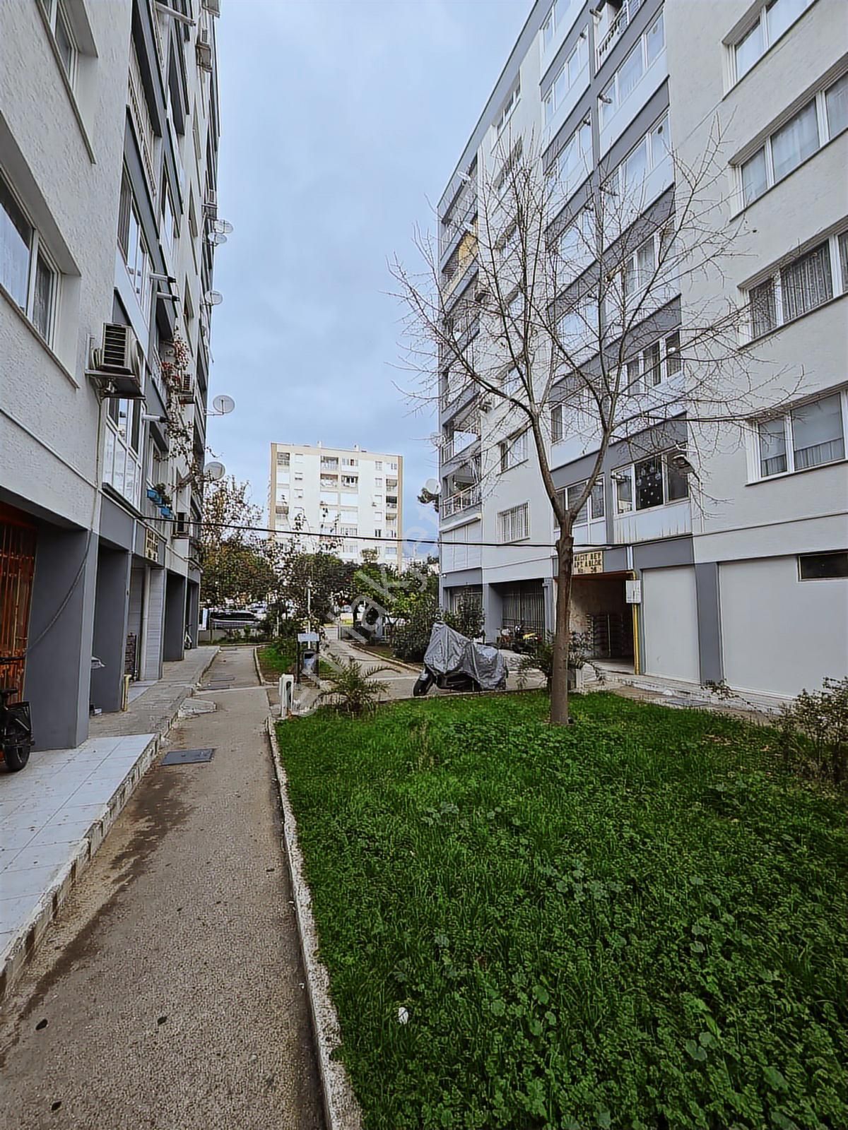 Bayraklı Adalet Mah. Smyrna Meydanı Yakını 3+1 Satılık Daire - Görsel 8