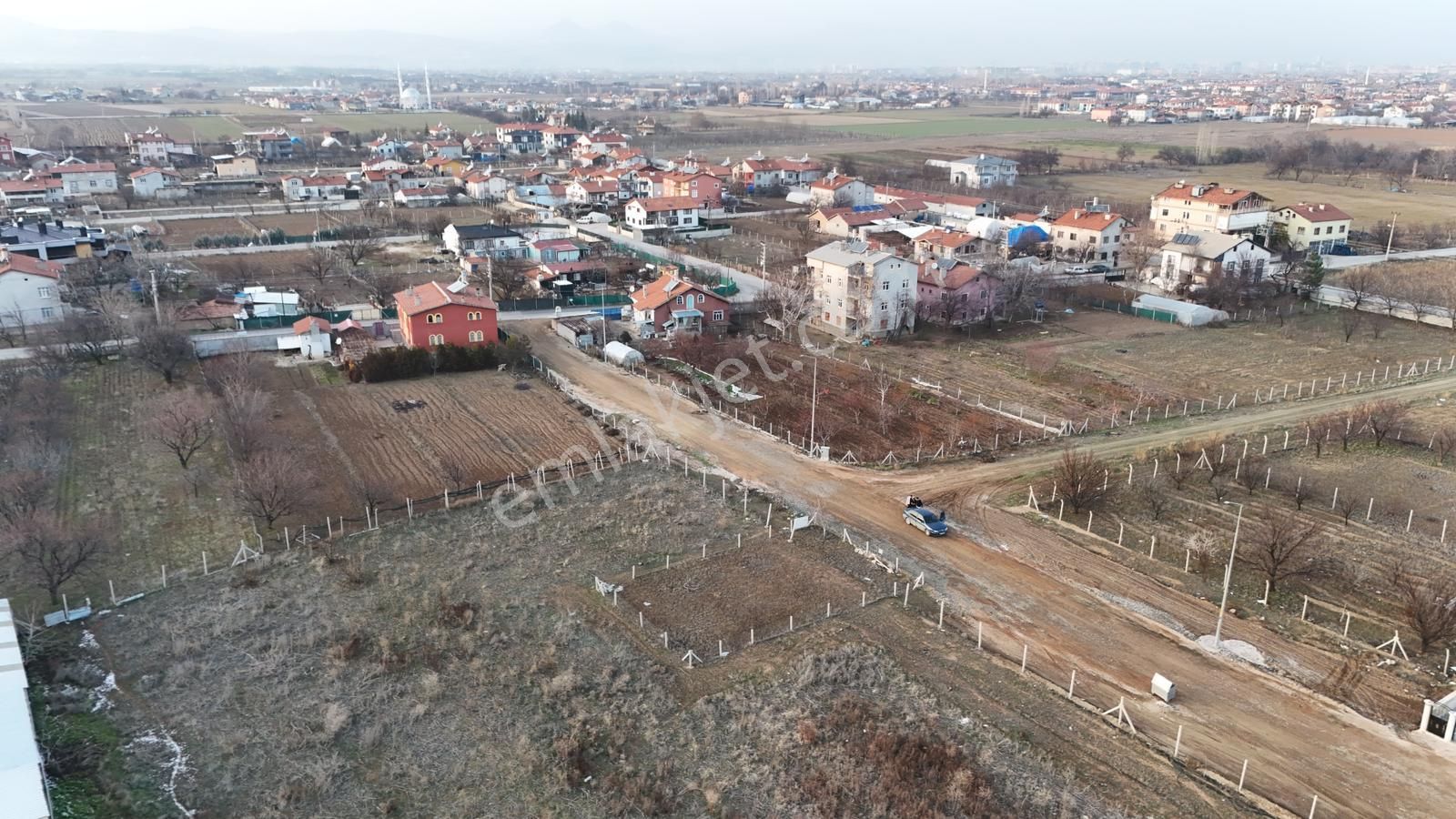 Tekin Oğlun'dan Bahçeşehir'de 335 M² 2 Kata İmarlı Arsa - Görsel 23