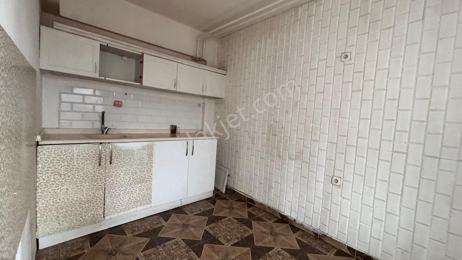 Barış Mahallesi Acıbadem Hastanesi Ve Fsm Metroya Yakın İş Yeri - Görsel 8