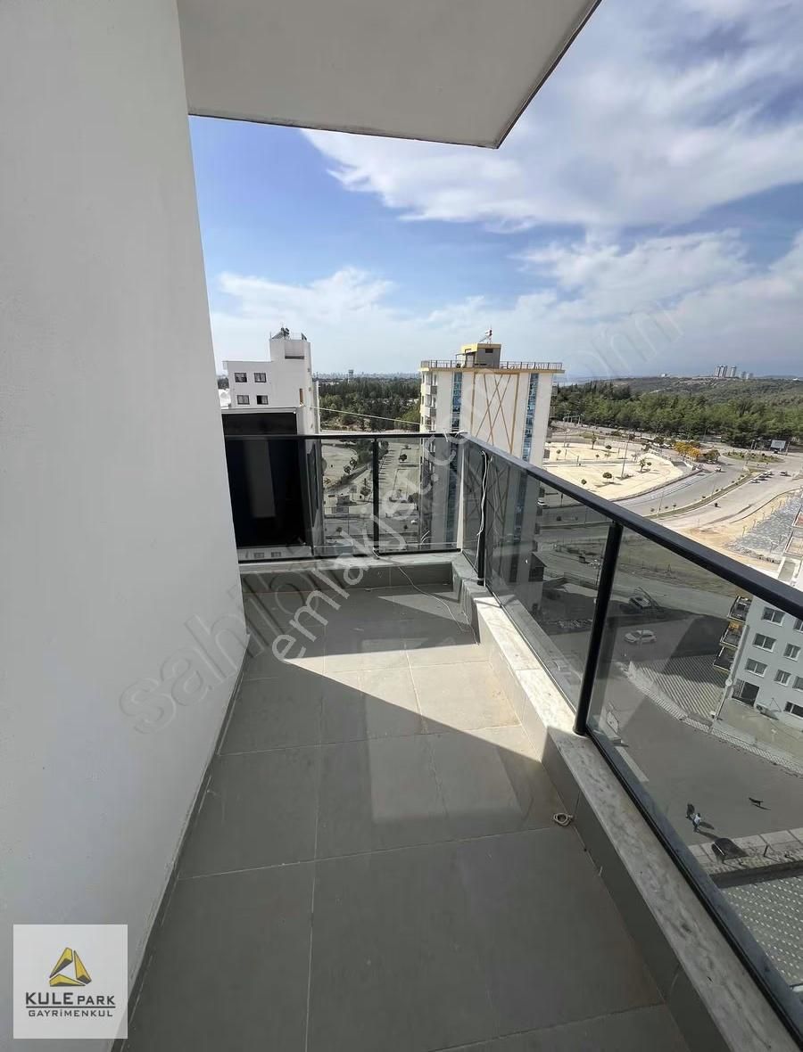 Kulepark~farkıyla~çarkıparede~stadyum~ve~göl~manzaralı~1+1