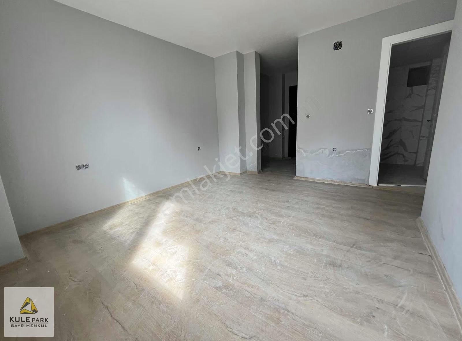 Osmangazi'de Site İçi Cadde Üzeri 2+1 Sıfır Satılık Daire - Görsel 2