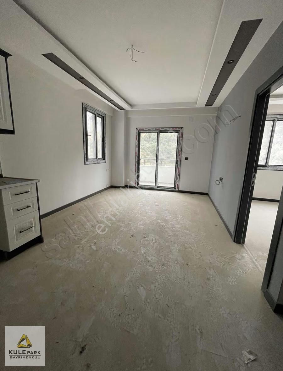 Gültepe`de~1+1~cam~balkonlu~geniş~oturumlu~site~içerisi~ - Görsel 2
