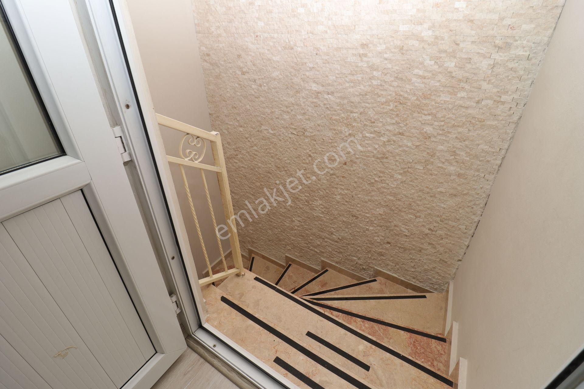 Akif'ten Topçu'da 14.caddeye Yakın *full* Yapılı 5+1 Kapalı Teraslı Daire - Görsel 24