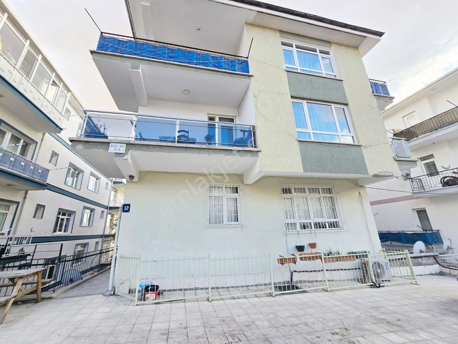 Relax'tan Kardeşlerde Geniş Full Yapılı Kupon 3+1