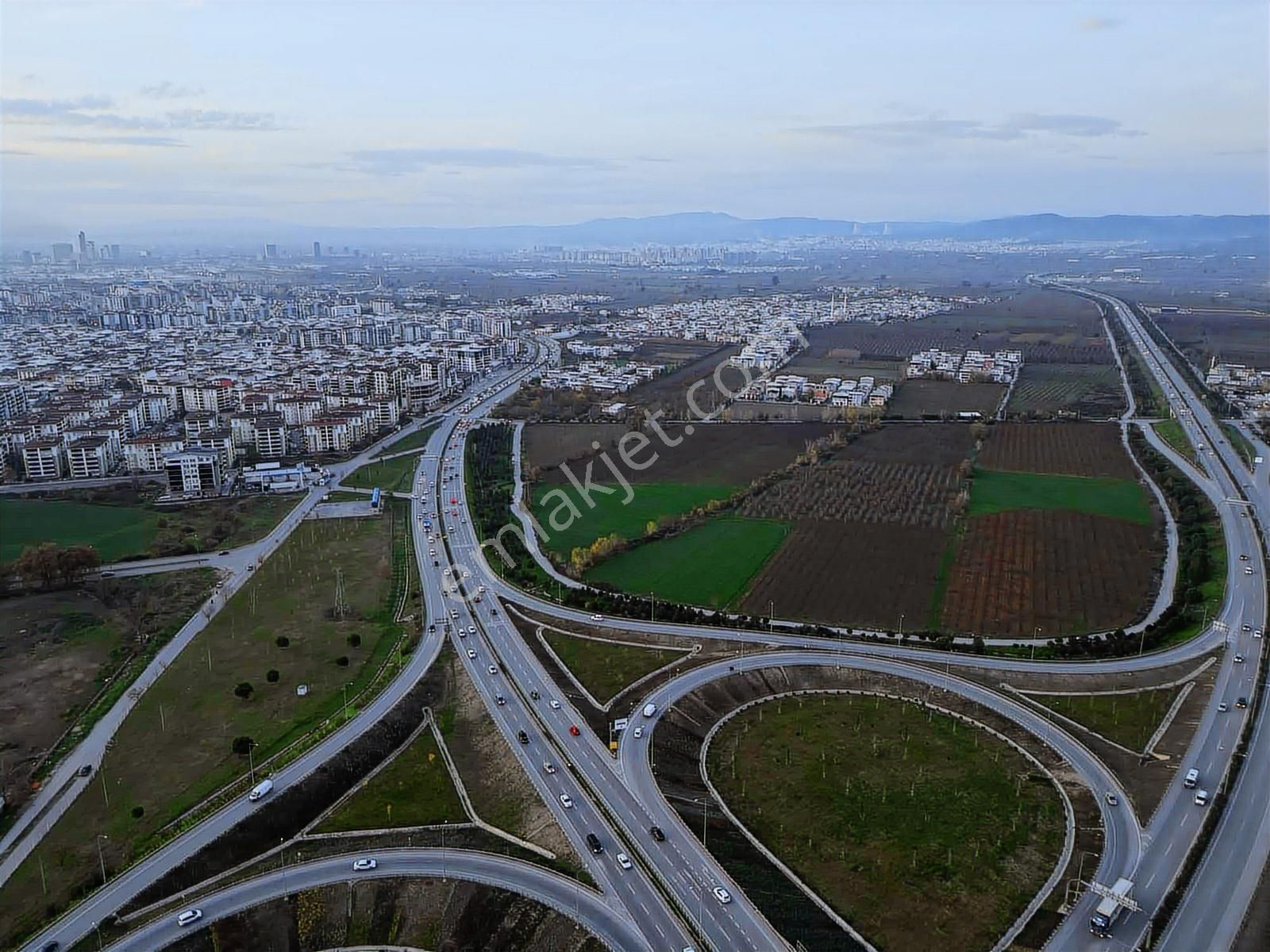 Samanlı'da Otoban Cepheli 2086 M² Resmi Yola Cepheli Tarla - Görsel 2