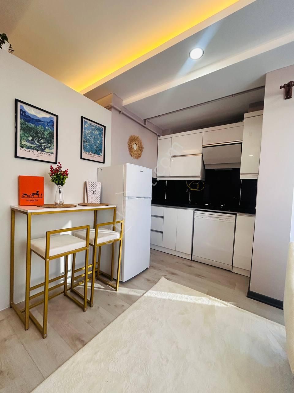 Atakumda Tramvay Yakını Full Eşyalı Satılık Daire - Görsel 3