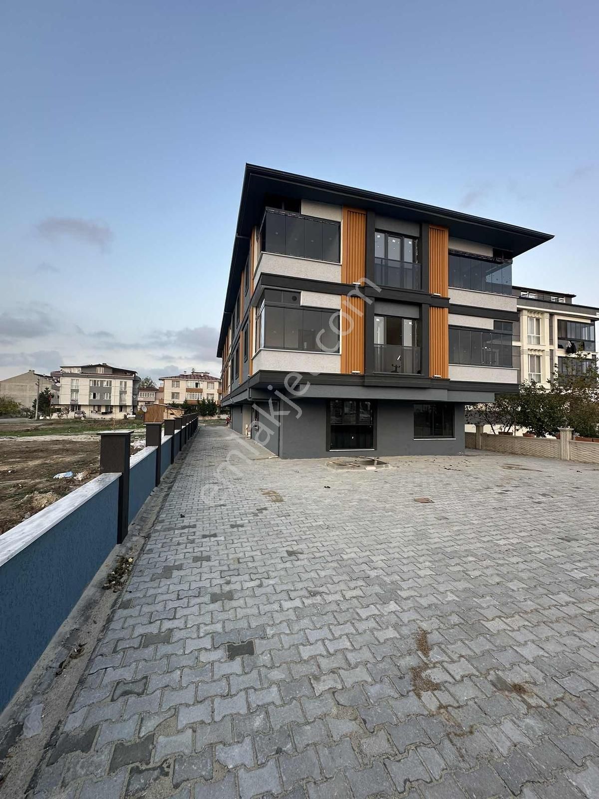 Mehmetoğlu Gayrimenkulden Satılık 2+1 Daireler - Görsel 5