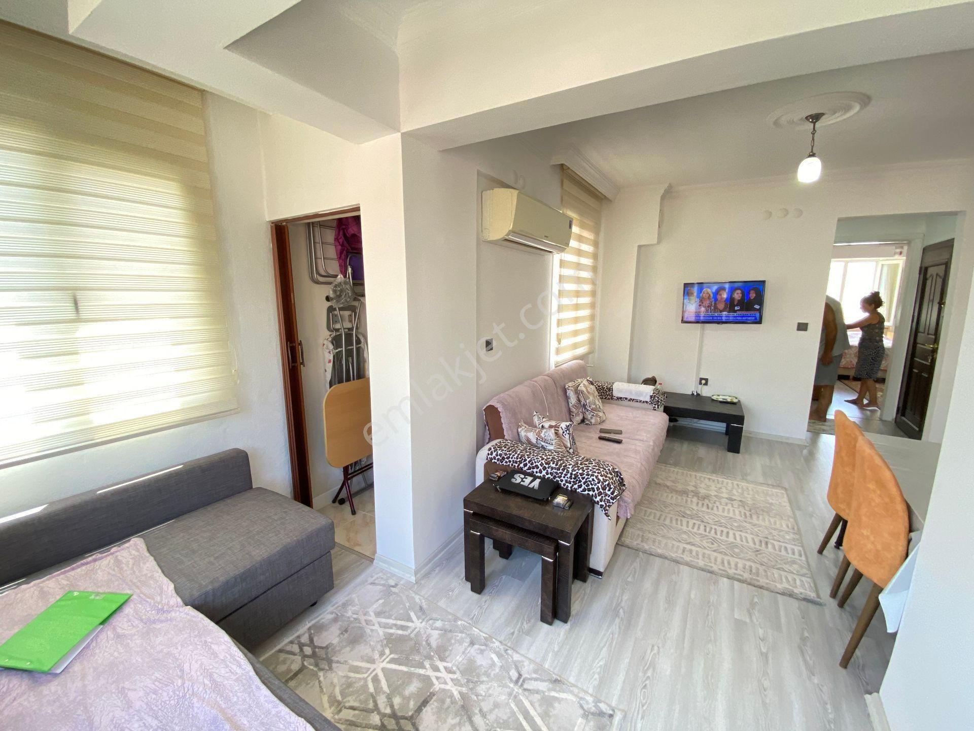 Ürkmez De Merkezde Denize 350m Geniş Ferah Yapılı Satılık 2+1 Daire - Görsel 12