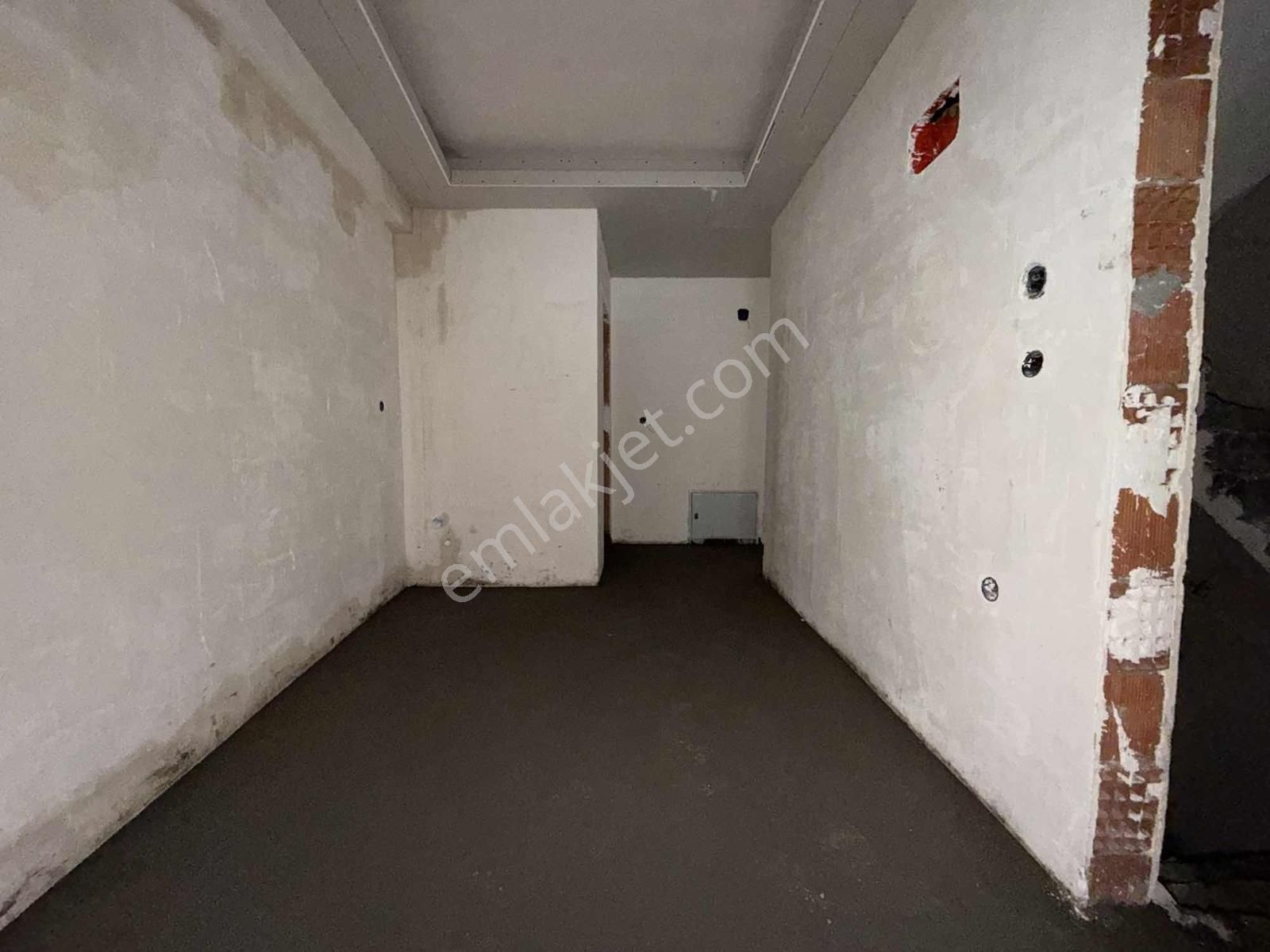 Kayalardan 90 M2 Net 2+1 Arakat 2 Banyo 2wc 2 Balkon 140m2 Brüt - Görsel 14
