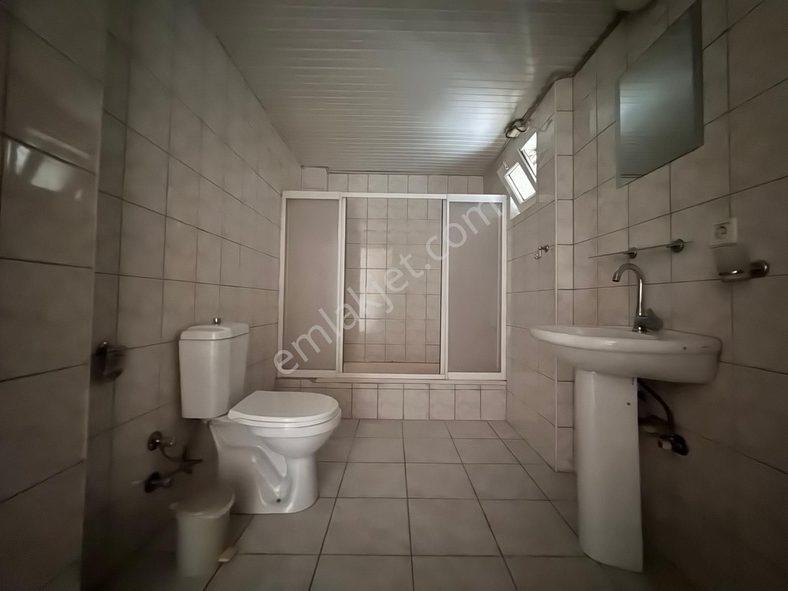 12. Caddede M.ali Manavoğlu Sitesinde 3+1 Kiralık Daire - Görsel 32