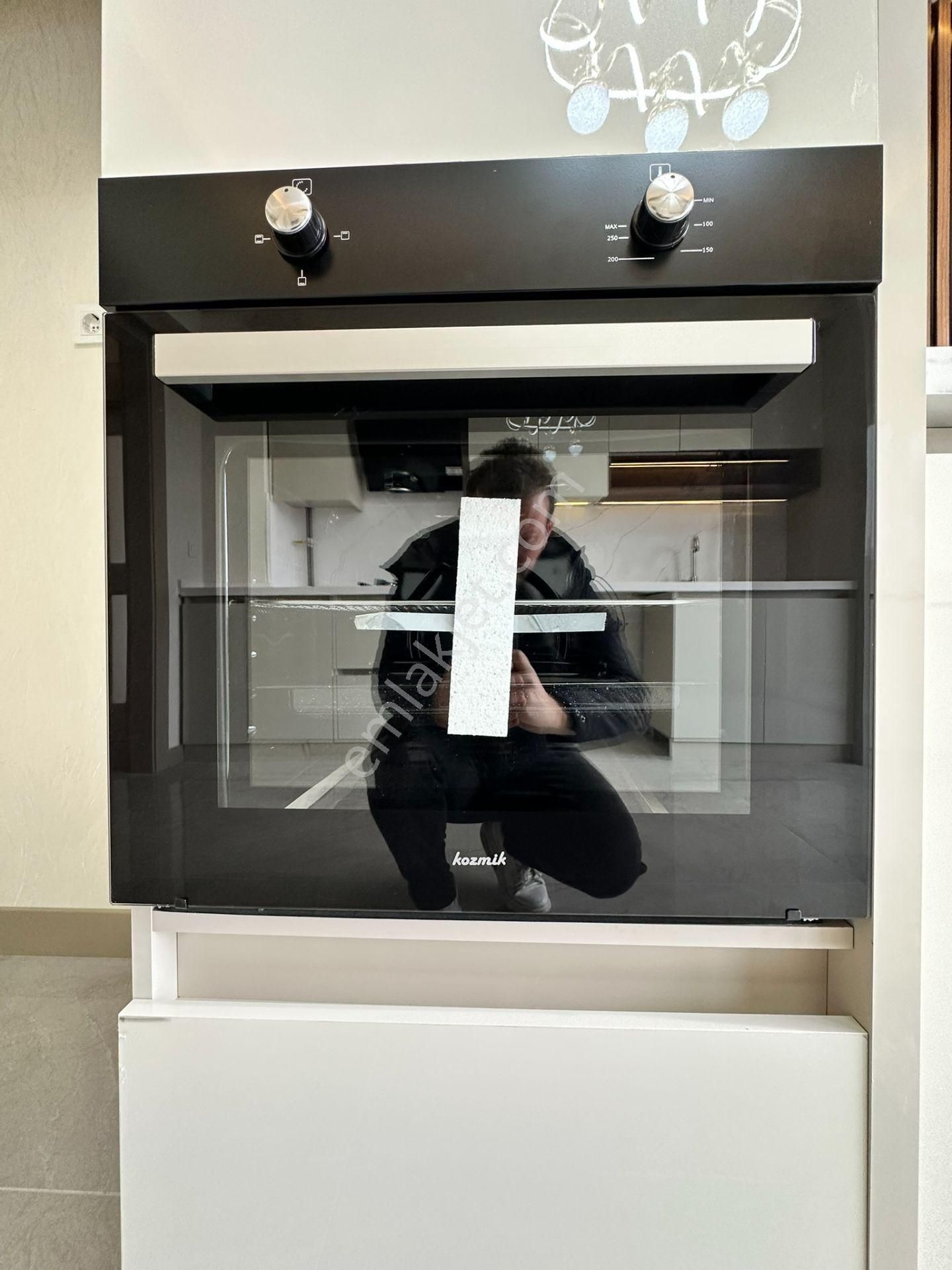 Pursaklar Mehmet Zengin Emlak'tan Otoparklı Asansörlü Çift Banyolu 2.kat 4+1 Lüks Daire - Görsel 8