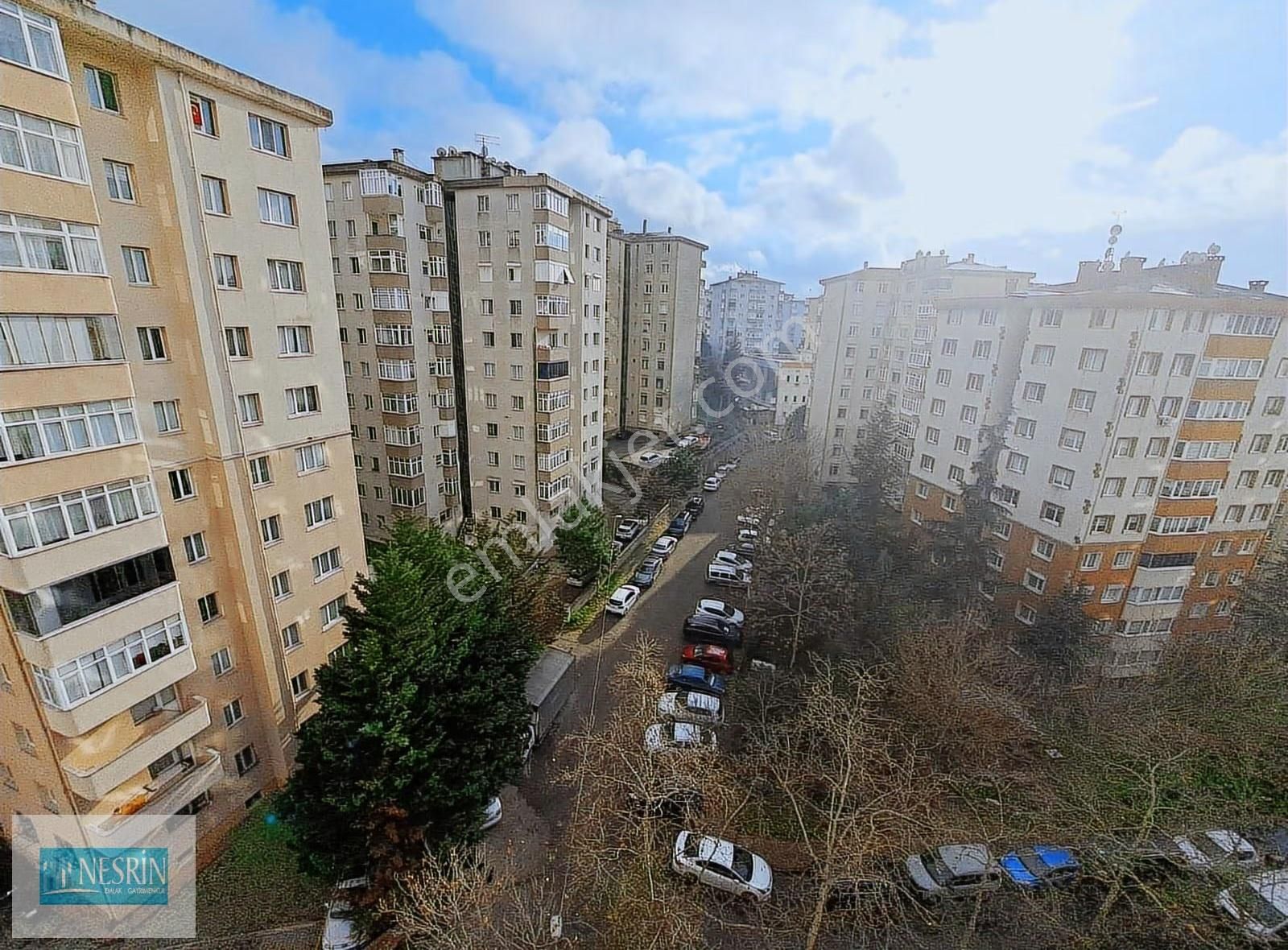 Nesrin Emlak'tan Acil Güvenlikli Kapalı Otoparklı Sitede Ara Kat - Görsel 29