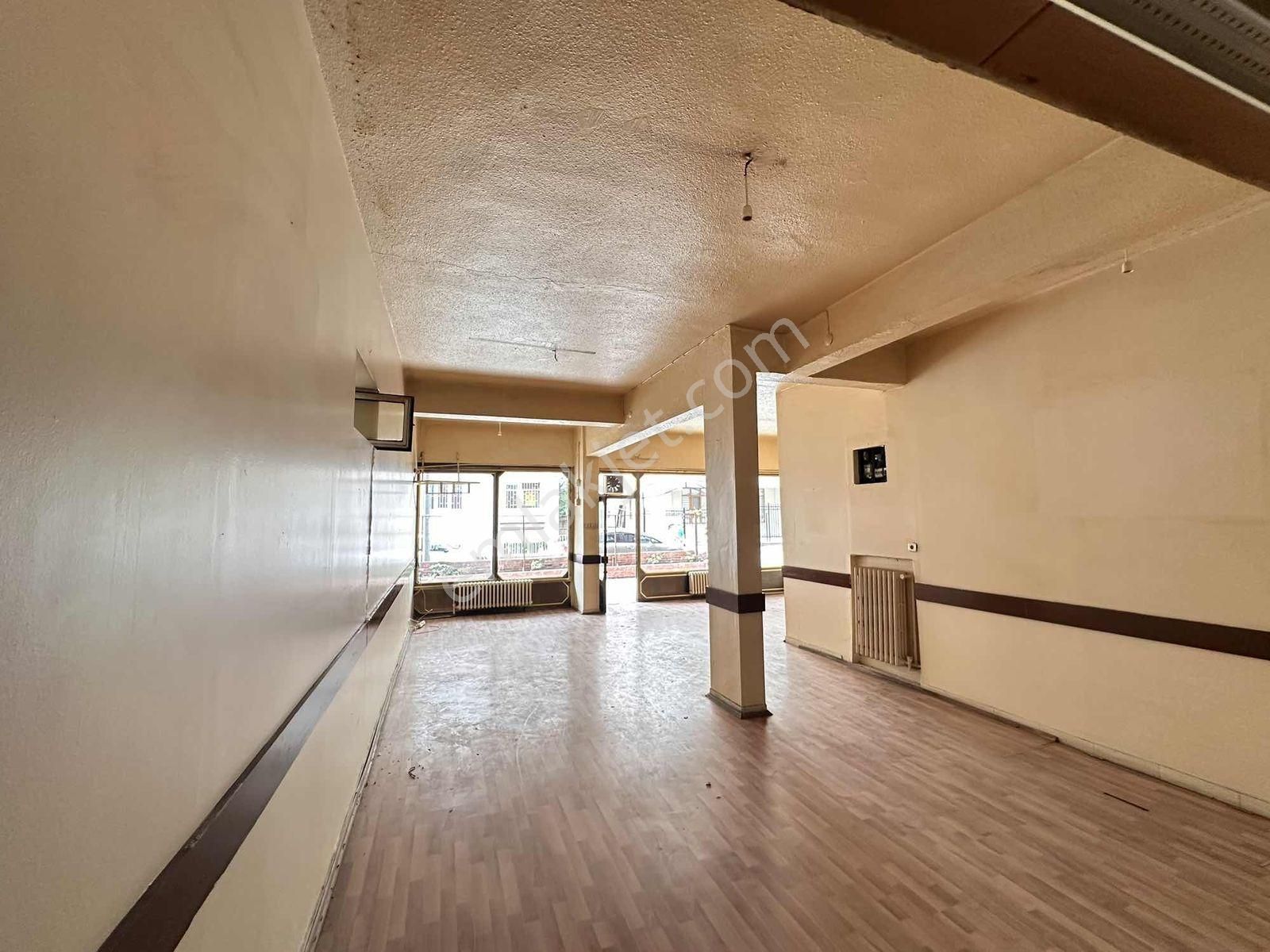 Cebeci Keskin Sokakta Depolu Tabela Değeri Yüksek Dükkan - Görsel 13