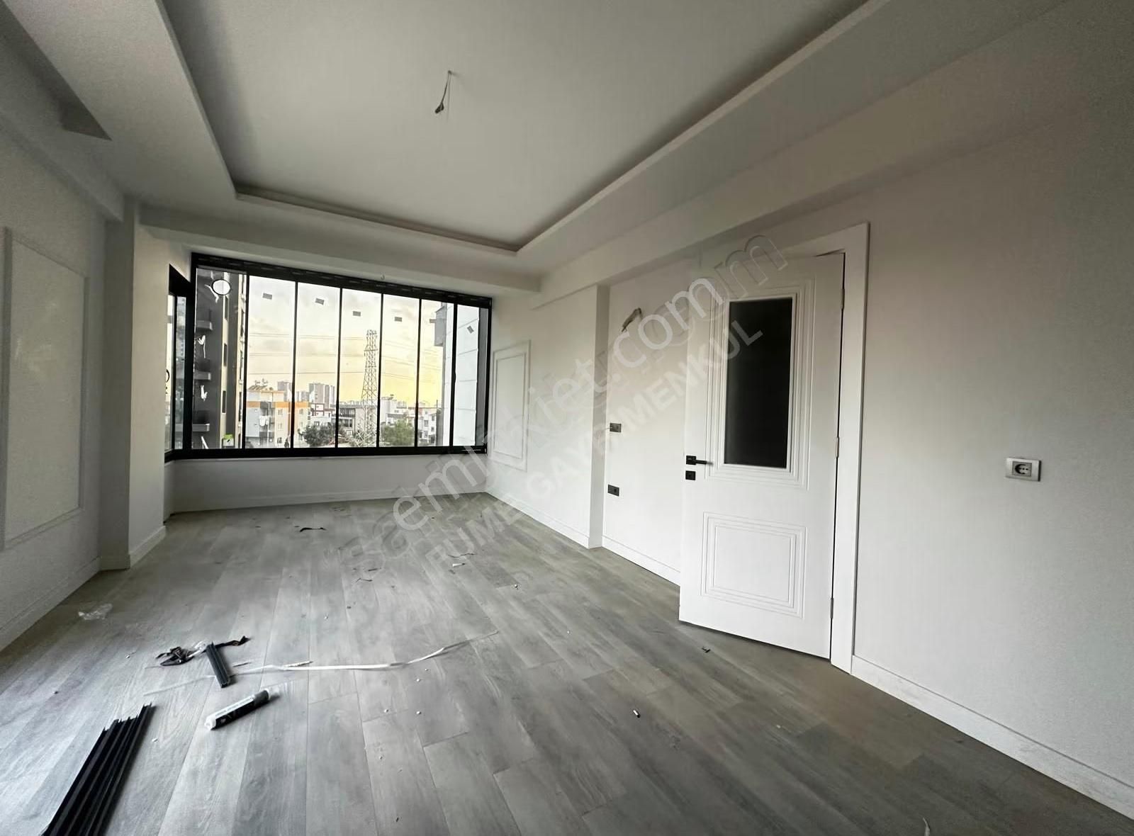 Fume'den Satılık 2+1 - Görsel 3