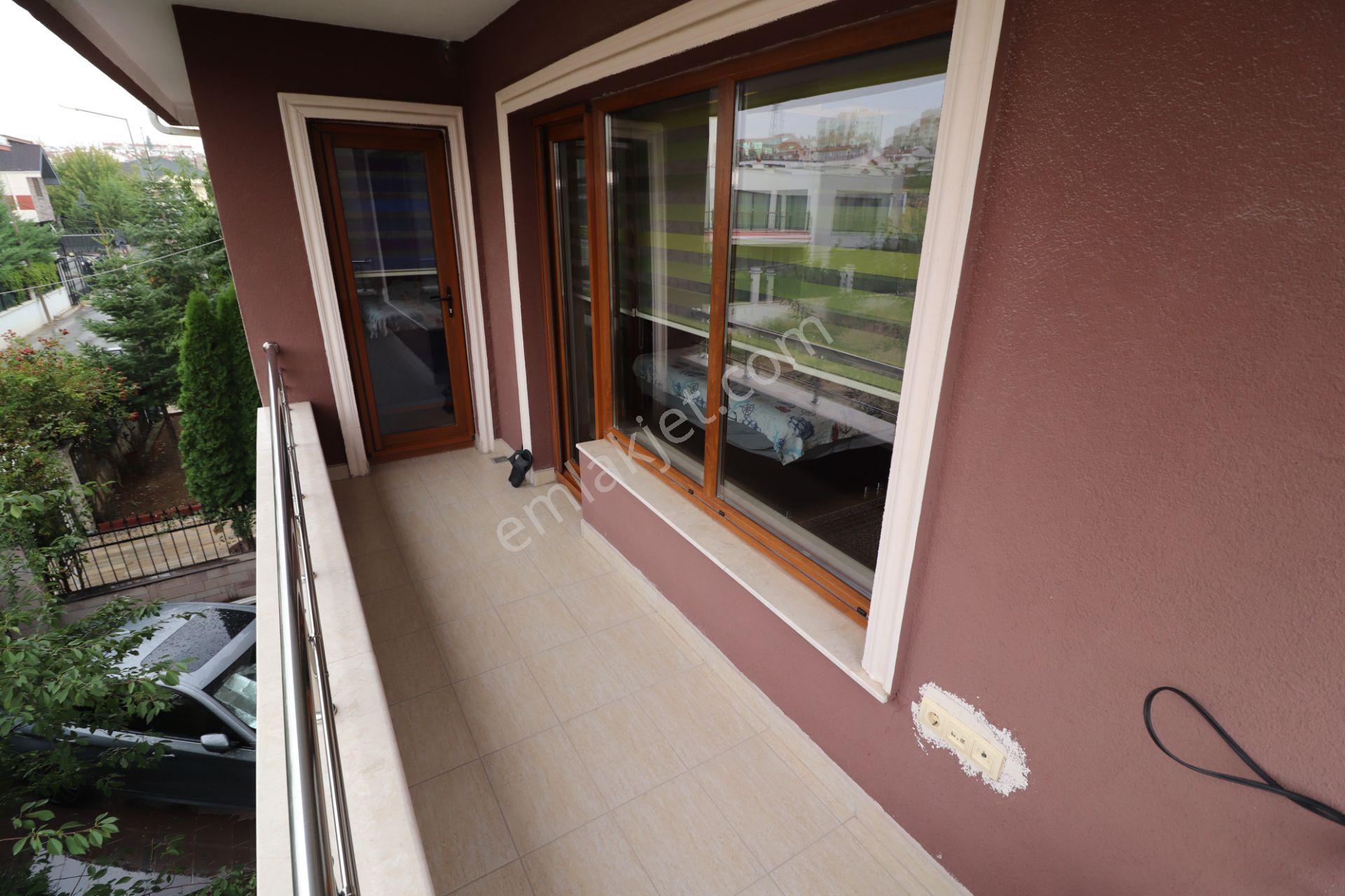 Yenimahalle Yeni Batı Mahallesi 10+1 Satılık Villa - Görsel 11