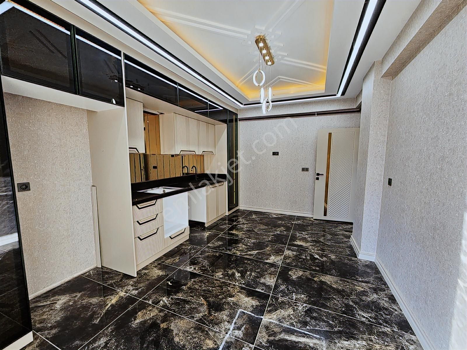 Ulaş Emlaktan Atakentte 2+1 Lüks Sıfır Daireler - Görsel 5