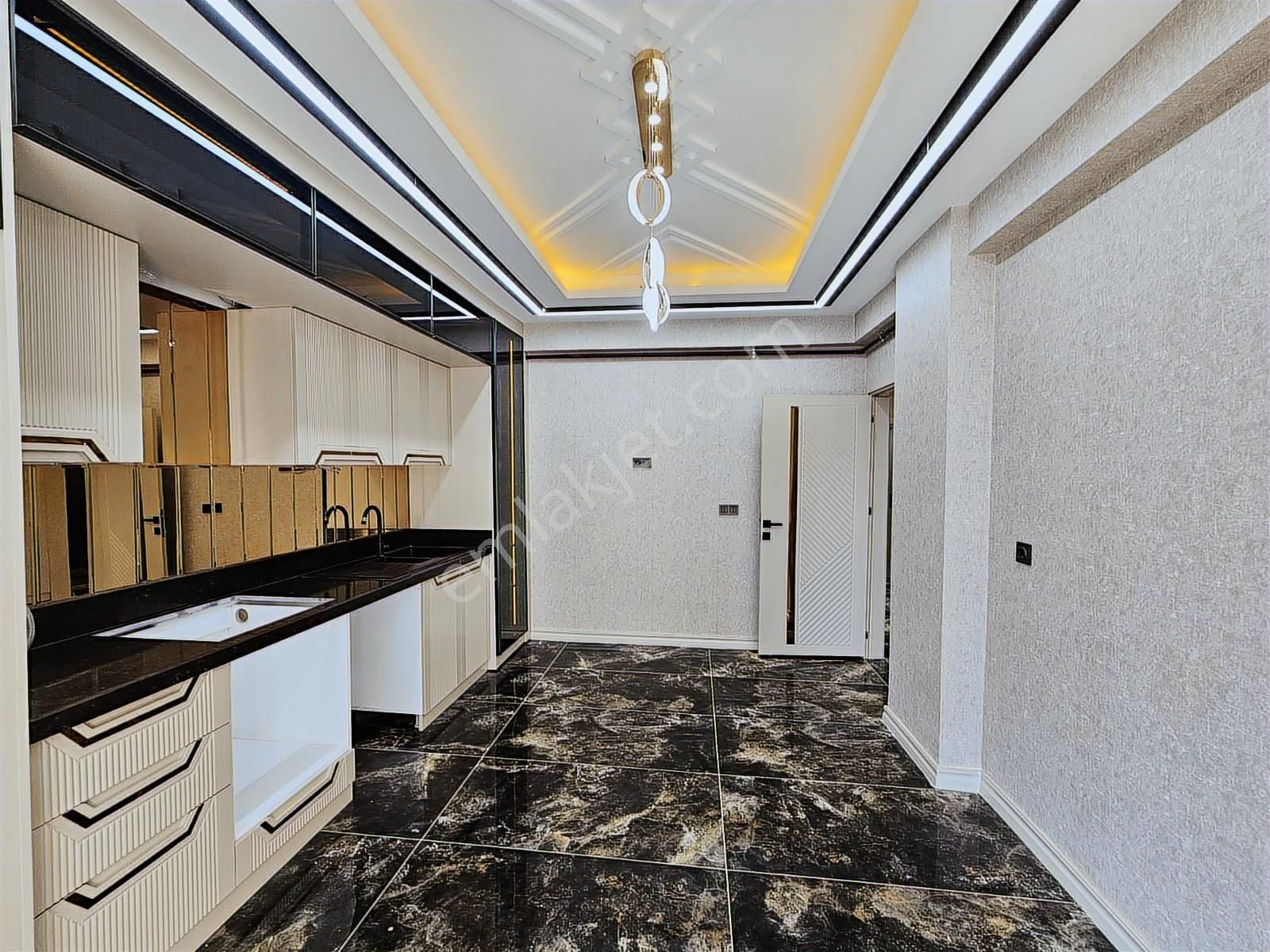 Ulaş Emlaktan Atakentte 2+1 Lüks Sıfır Daireler - Görsel 12