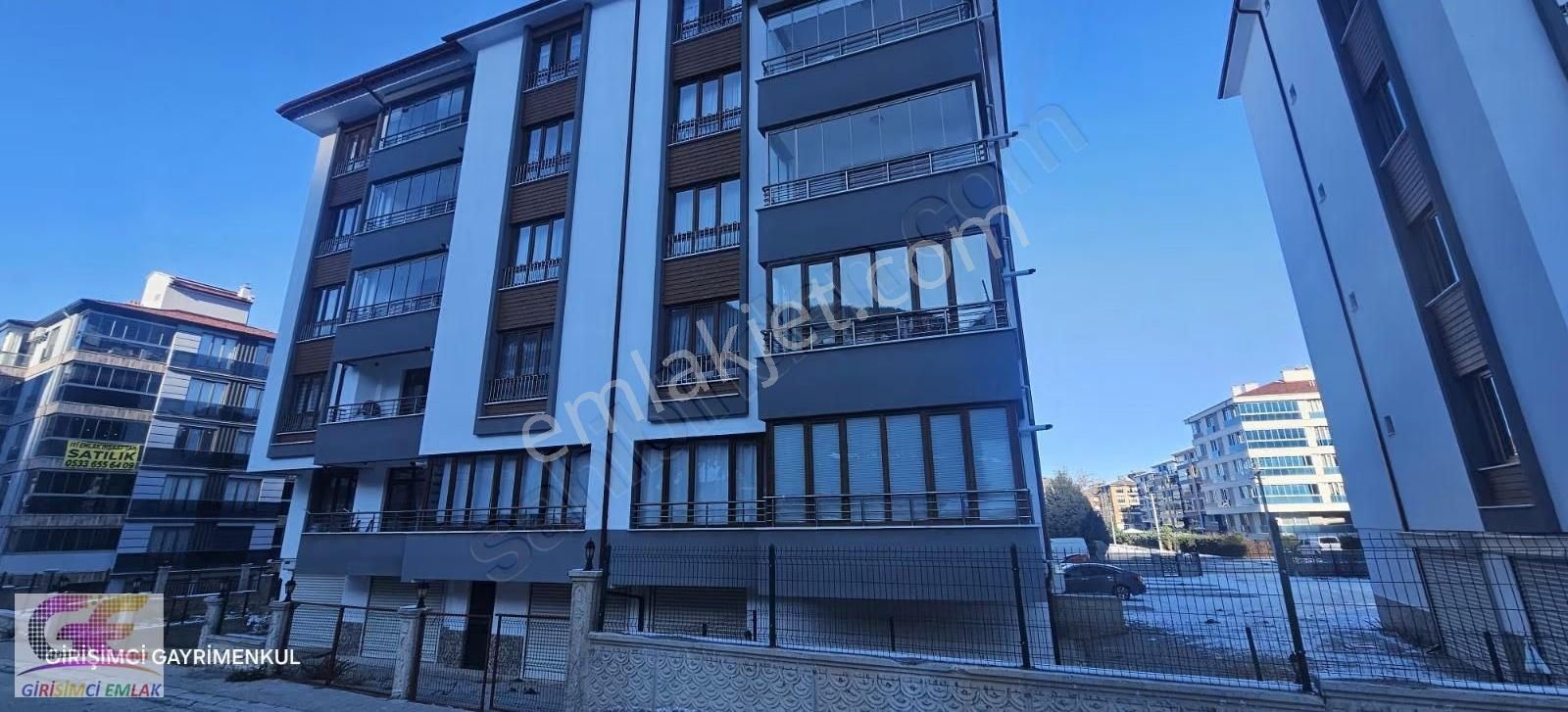 Girişimci'denyarenlerin En Elit Yerinde 2+1 Geniş Kiralık - Görsel 6