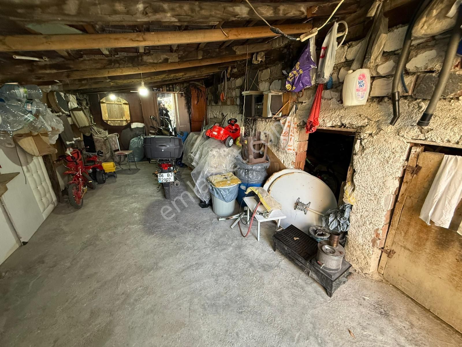 ꧁▇yılmaz'dan▇꧂kıbrısköy'de Geniş Bahçeli, Garajlı 2+1 Müstakil - Görsel 12