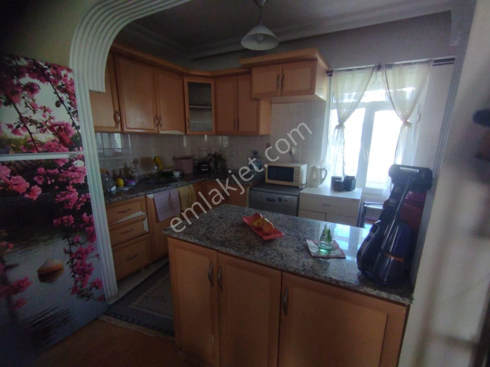 Edremit/güre Beldesi 5+1 Oda/teras Bahçeli Triplex Satılıktır. - Görsel 21