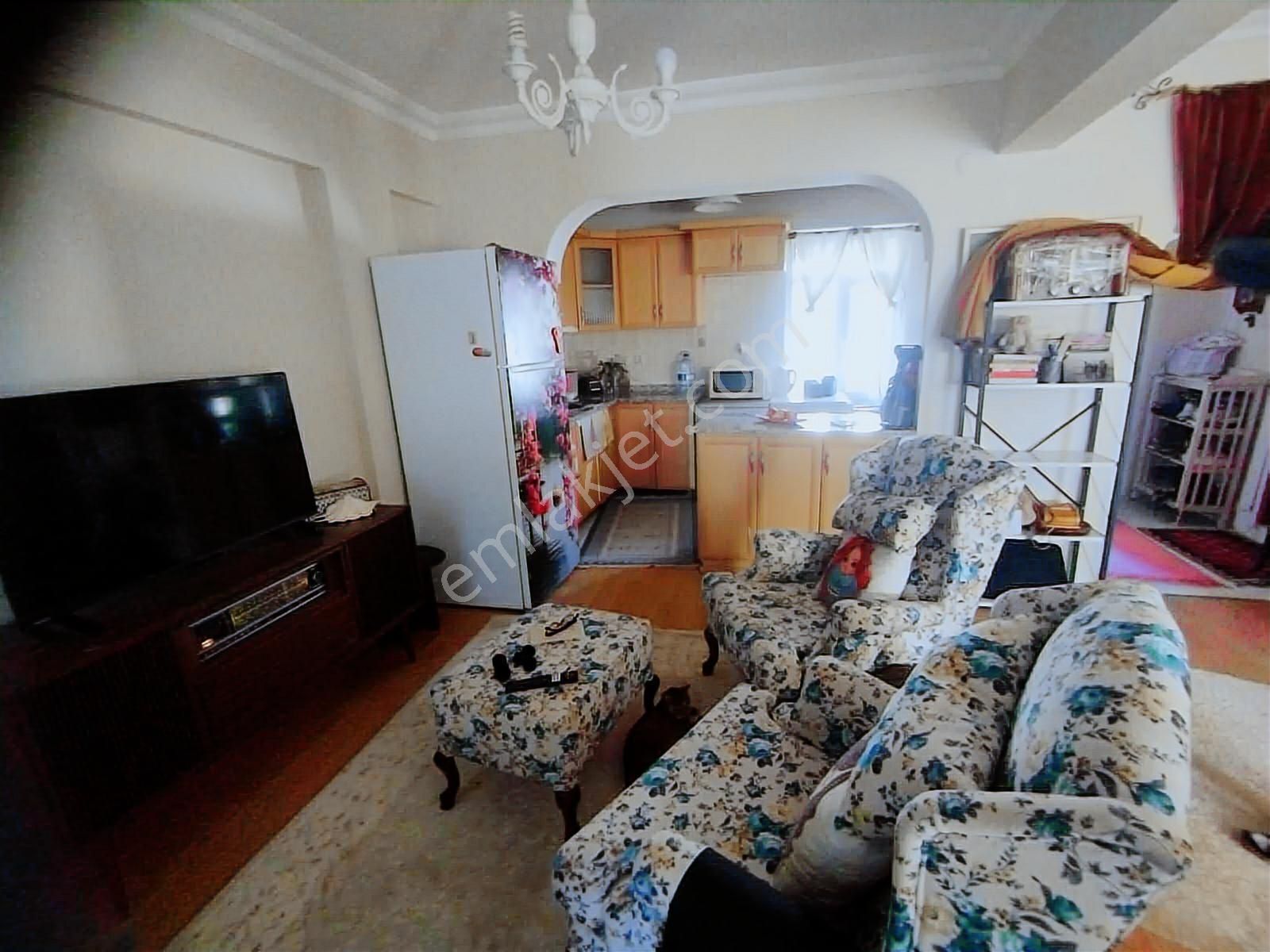 Edremit/güre Beldesi 5+1 Oda/teras Bahçeli Triplex Satılıktır. - Görsel 24