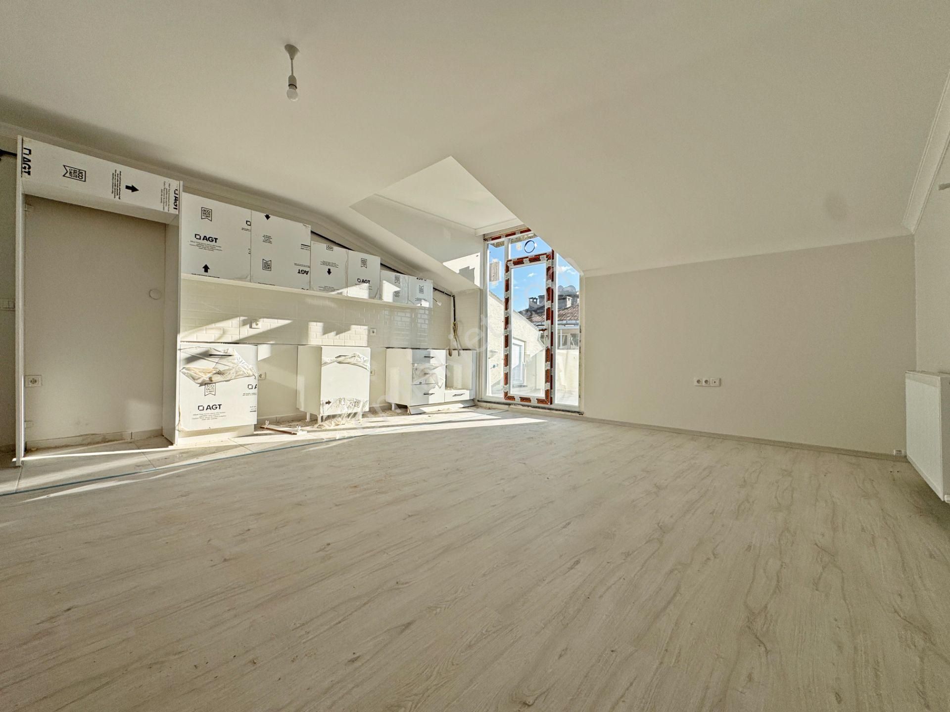 Home Vizyon Bahçelievler Hürriyet Satılık Otoparklı Sıfır Lüx 4+2 Dublex Daire. - Görsel 21