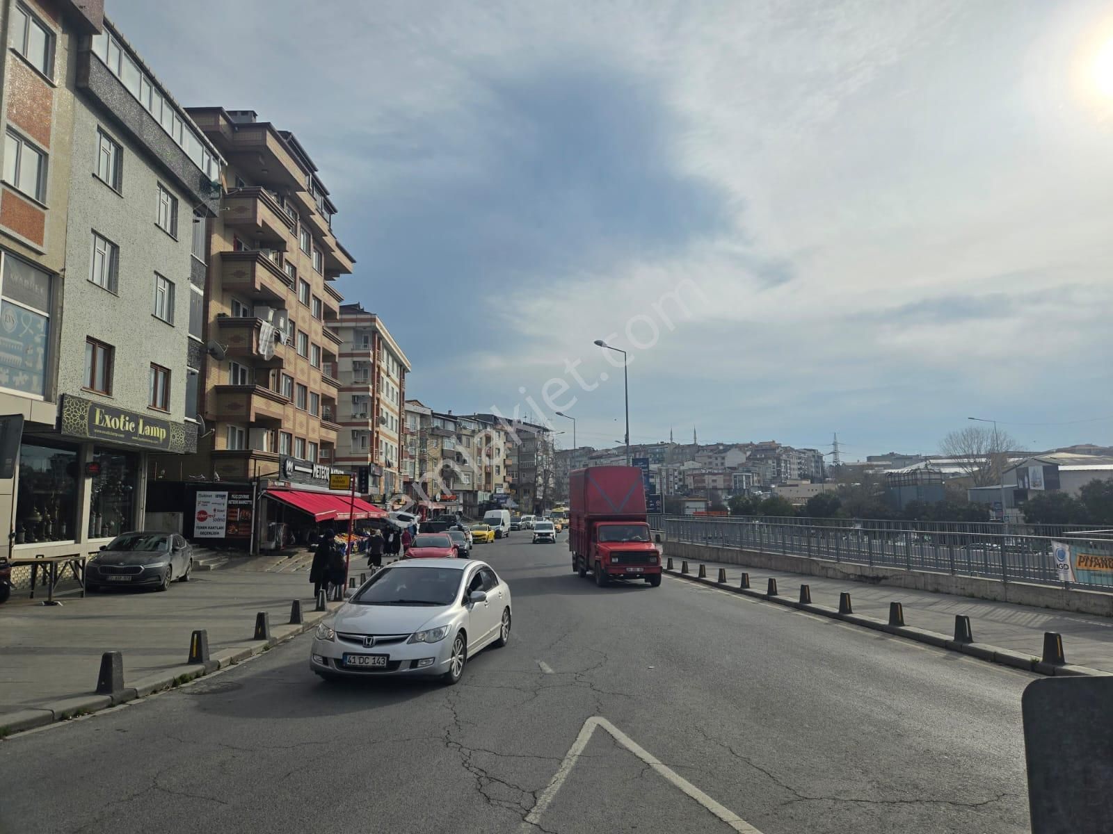 Molla Teamden Galeri Cdtabela Değeri Yüksek 270m² Kiralık Mağaza - Görsel 4