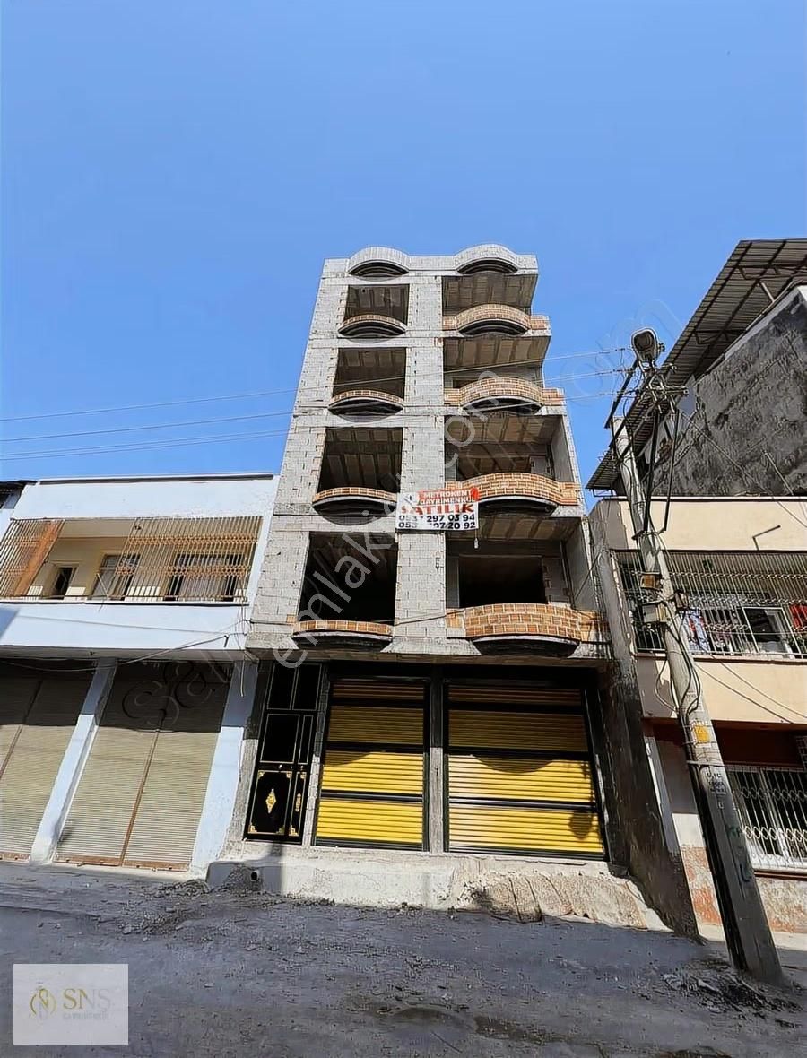 Yeni Hal Mahallesinde Satılık 4 Katlı Müstakil