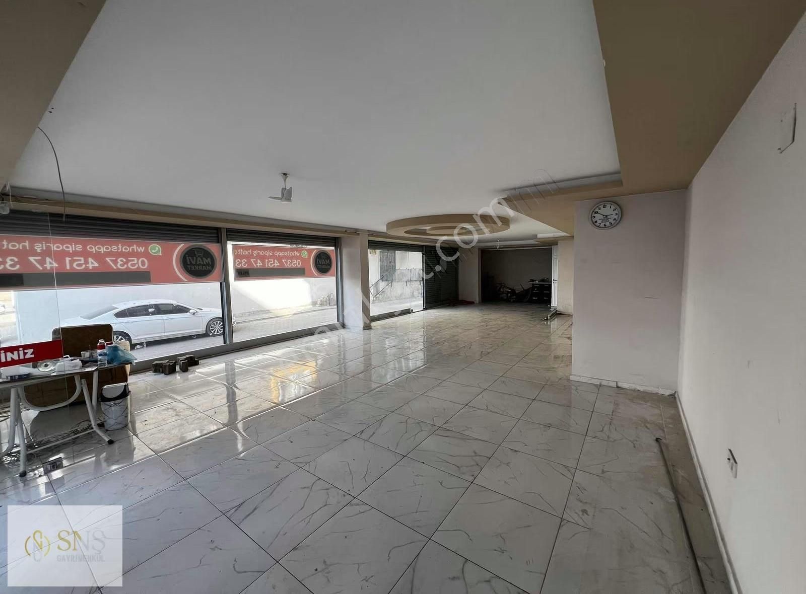 Yalınayak Merkezde, Ana Caddeye Yakın 95 M² Satılık Dükkan - Görsel 5