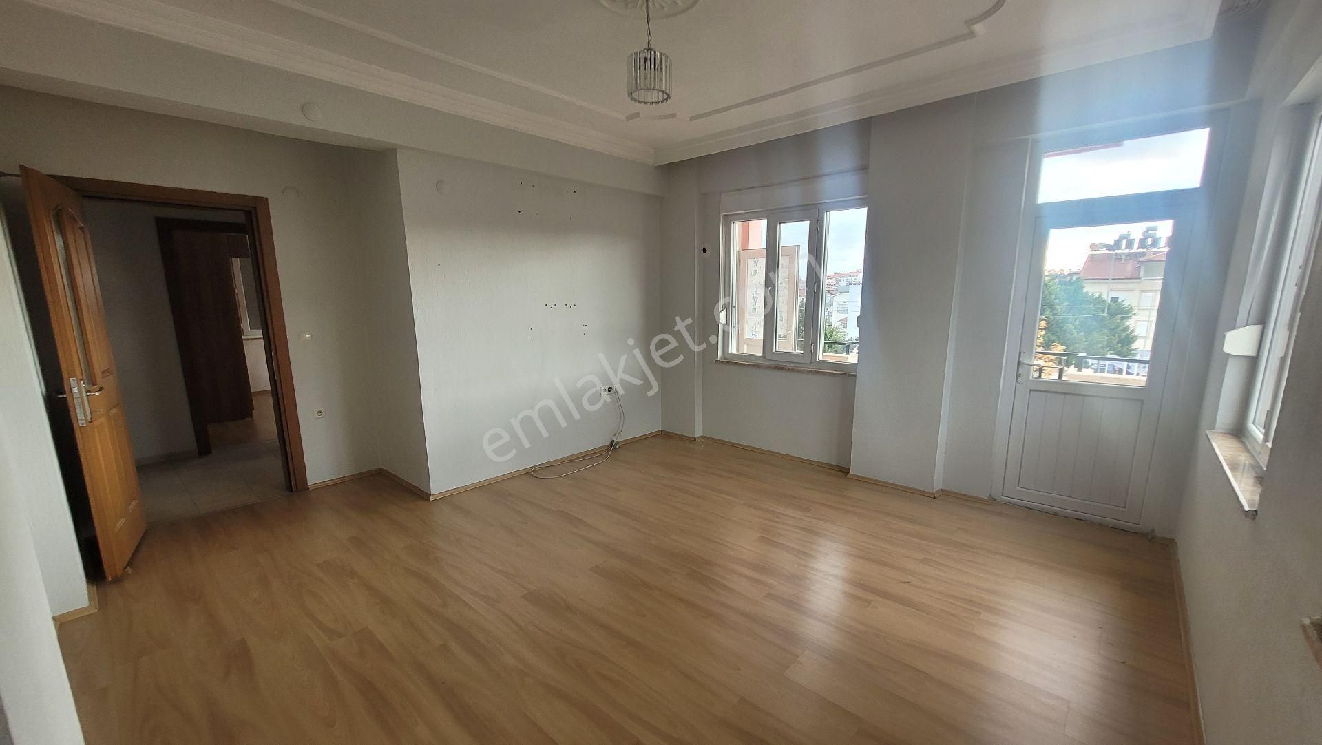 İdamax'tan Kavaklı'da, Geniş Tek Daire Üzeri, 3+1 Kiralık Daire - Görsel 3