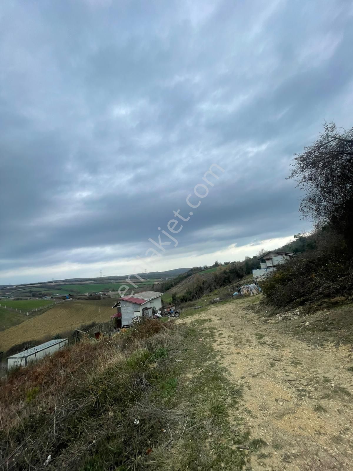 Değerlenen Bölgede | Çatalca Dağyenice 462 M² Arsa - Görsel 3