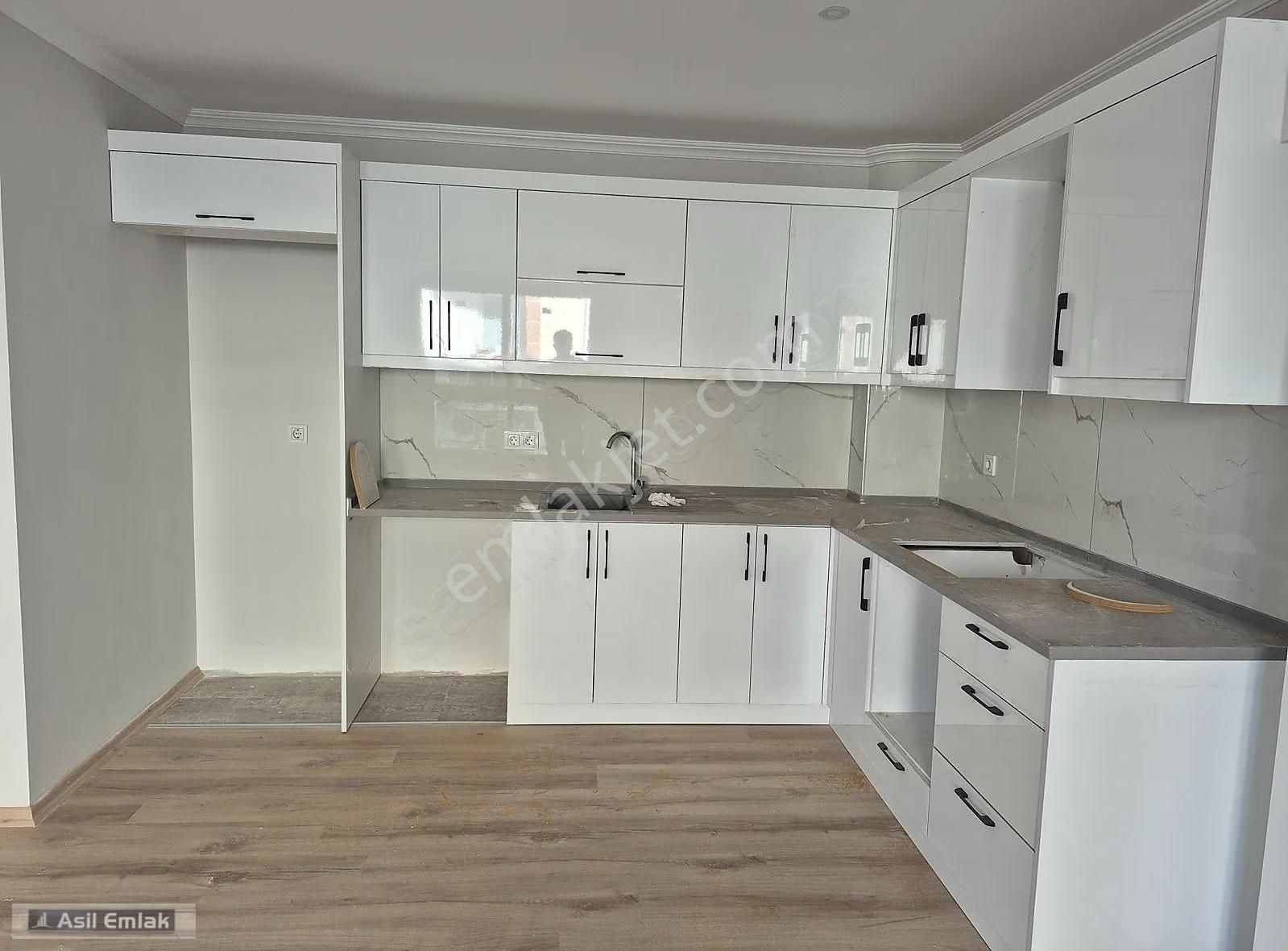 Asil Emlaktan Karaçalı Mah.de Kiralık 2+1 Daire - Görsel 7