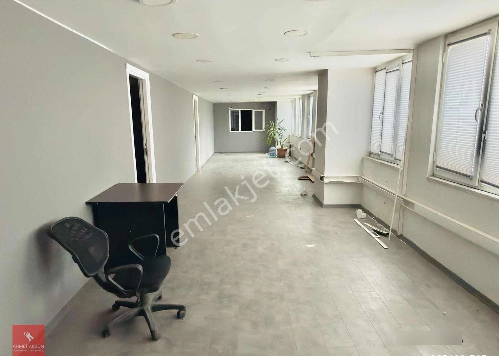 Toprağa Basar 1200 M2 Ofis Alanlı 4.5 H Yüksekliginde İmalathane - Görsel 4