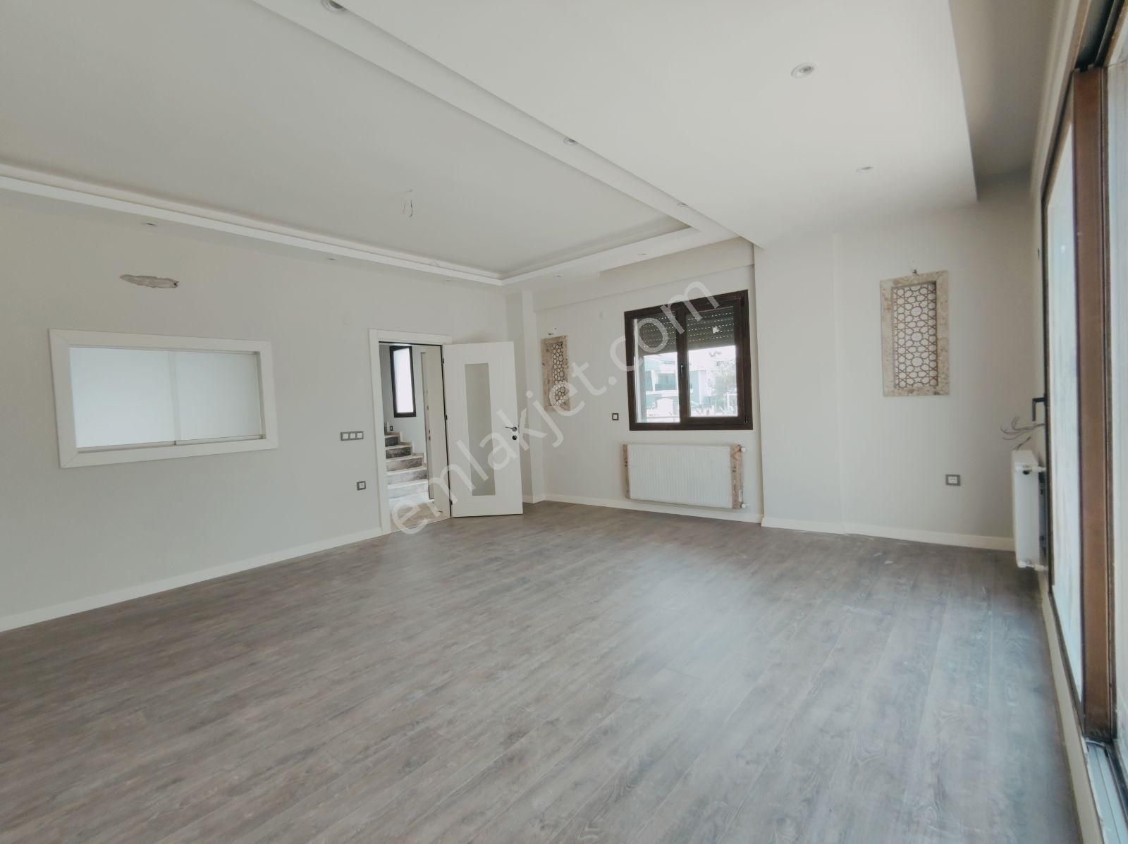 Q'zen Den Bağımsz Bahçeli Kapalı Mutfak 220 M2 4+1 Villa - Görsel 10