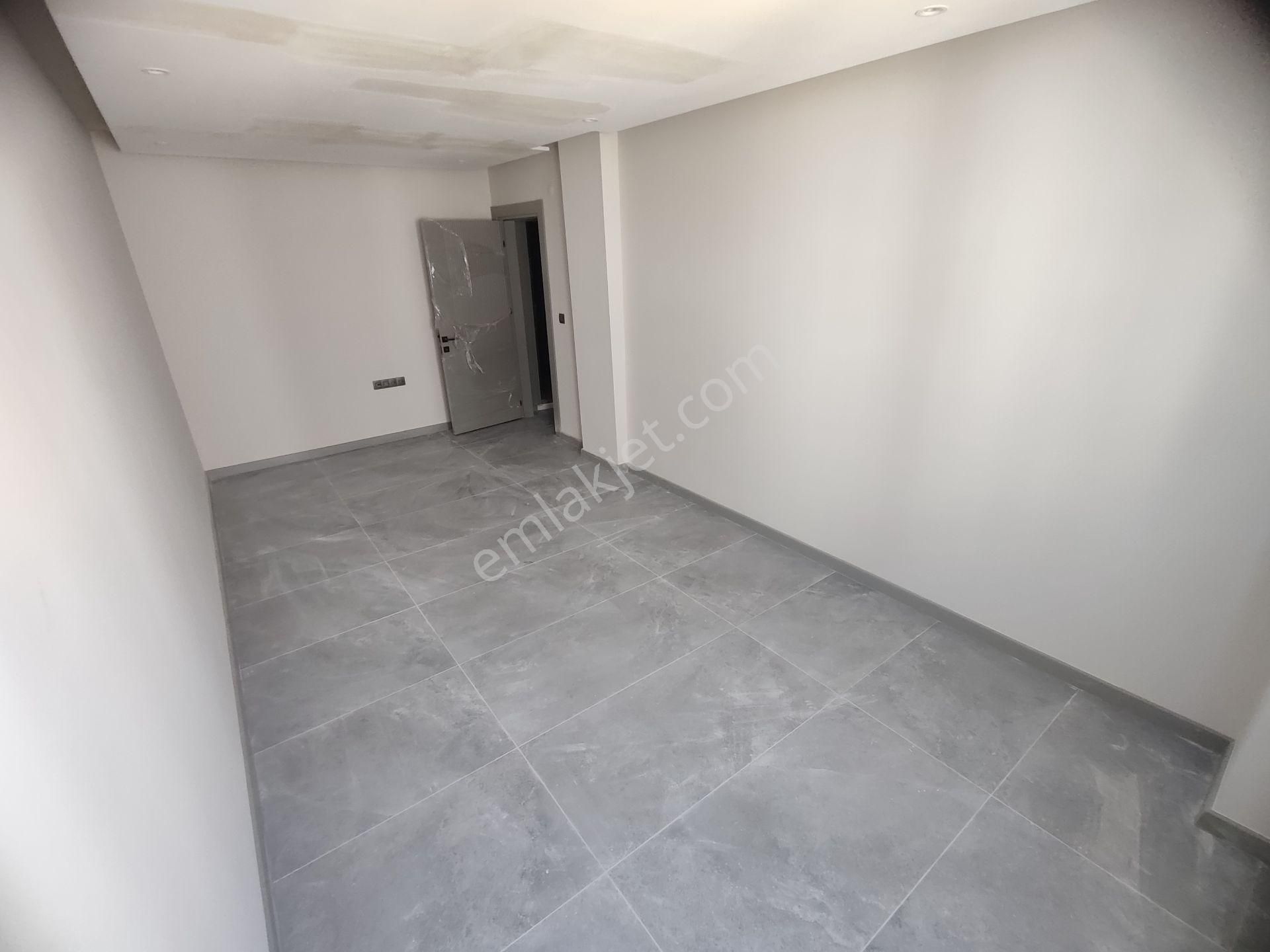 Kardeş'ten Edremit İş Dünyasının Yeni Gözdesinde 2+1 Ofis & Büro - Görsel 18