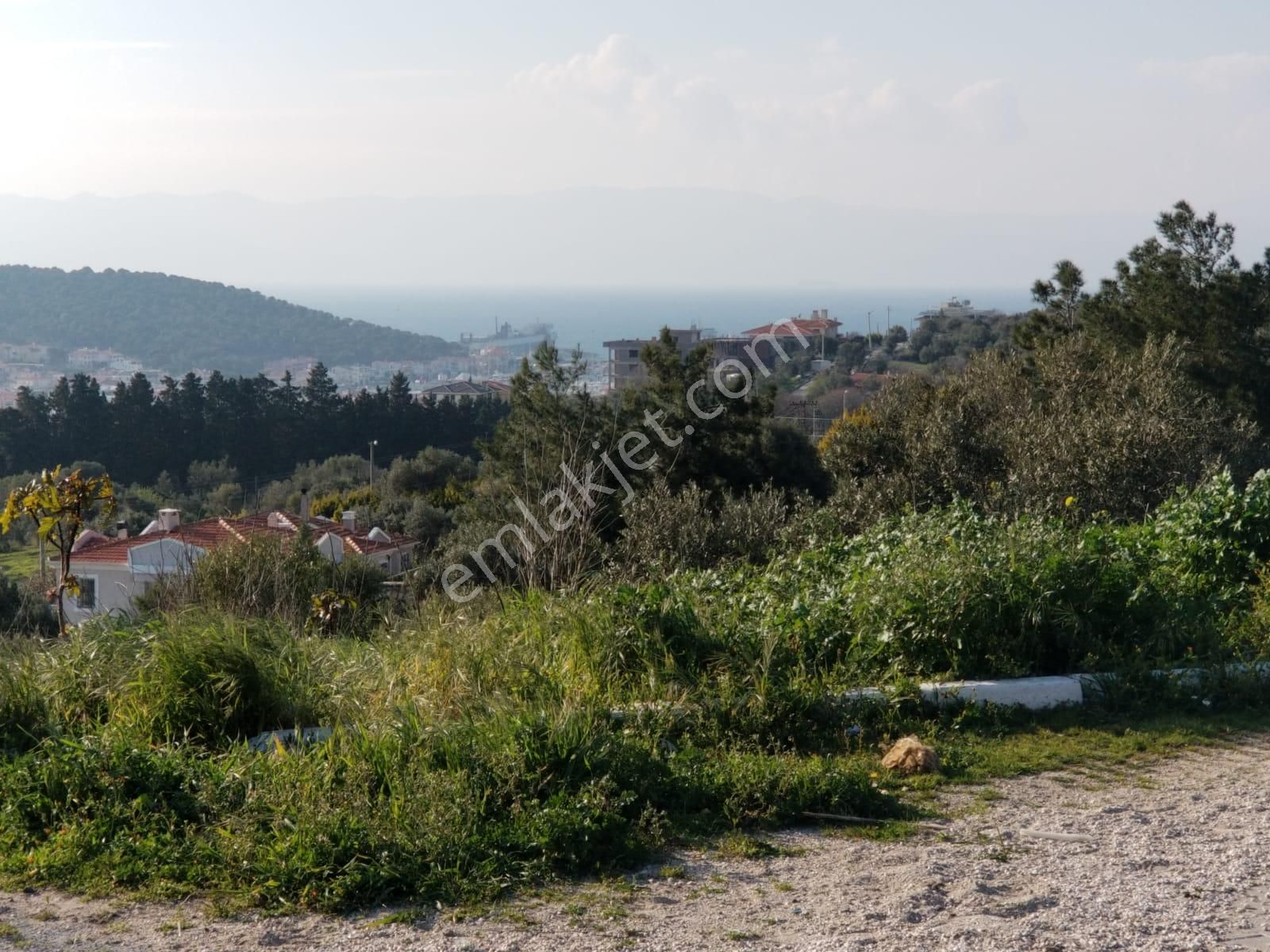 Aclass'dan İzmir Çeşme'de Full Manzaralı İmarlı 3850 M2-acil Satılık Yatırıma Cok Uygun Fırsat Arsa - Görsel 3