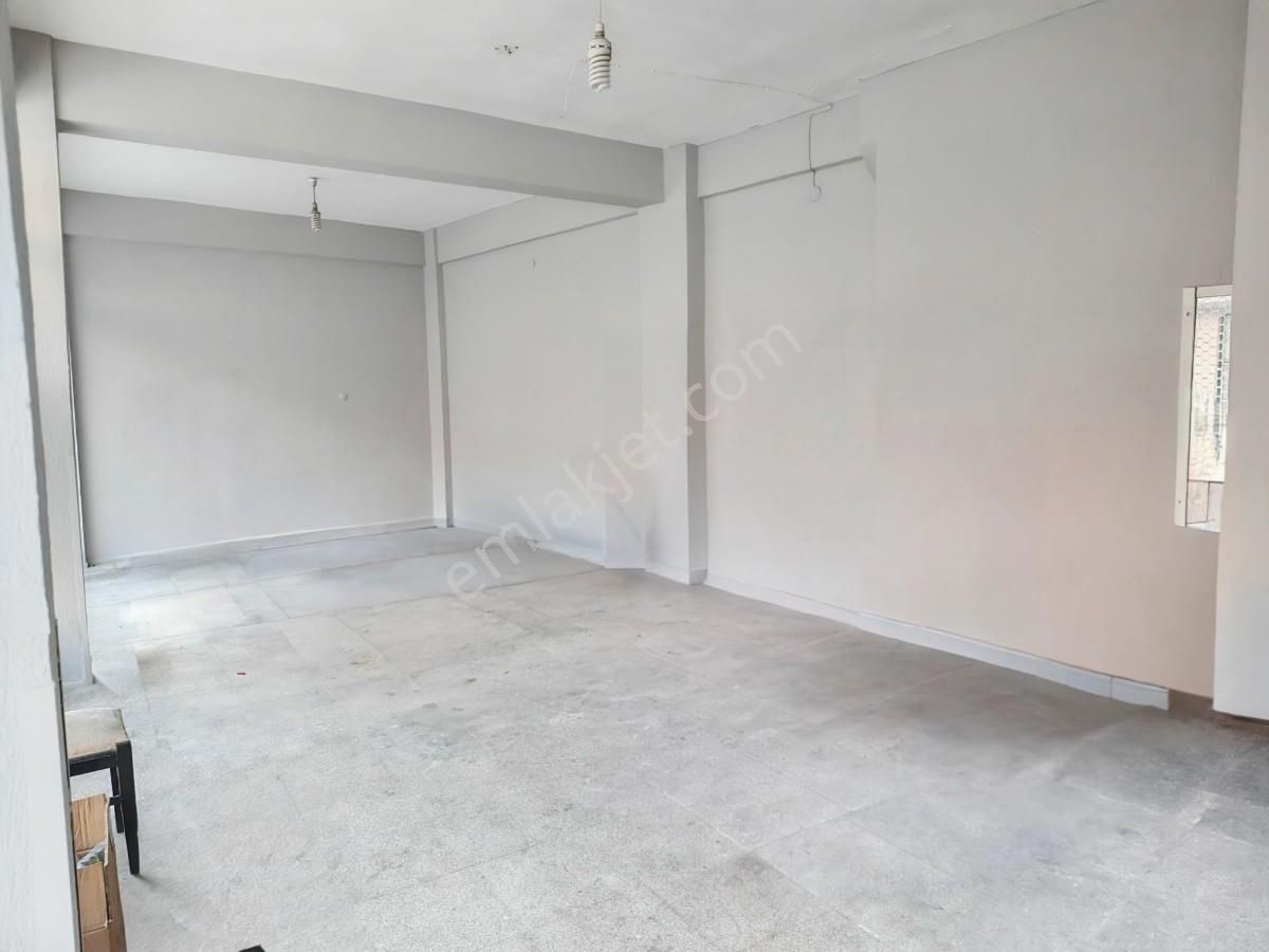'bornova Çamdibi Yıldırım Beyazıt Cad. Kiralık Dükkan' - Görsel 3