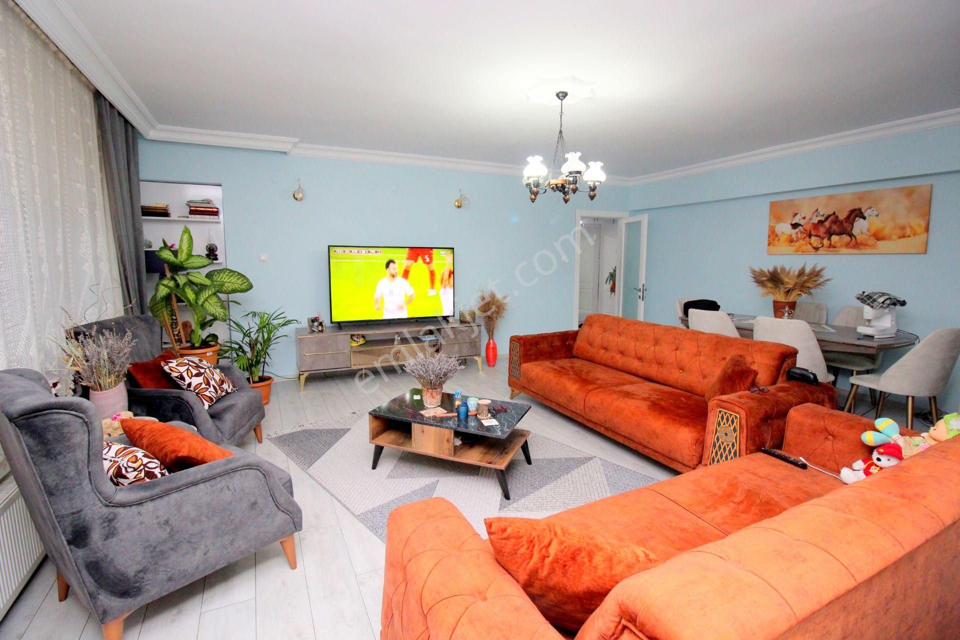 Emre Emlaktan 14.cadde Üzeri Full Yapılı Asansörlü 4+1 Satılık Daire - Görsel 5