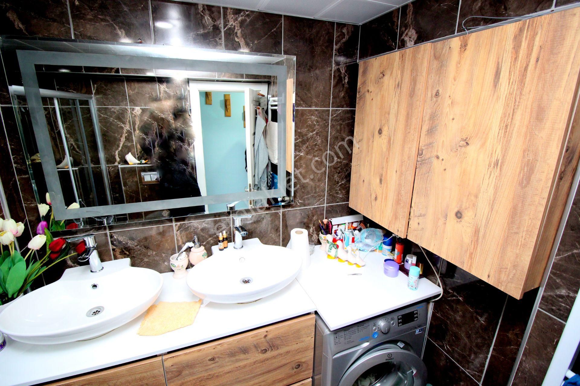 Emre Emlaktan 14.cadde Üzeri Full Yapılı Asansörlü 4+1 Satılık Daire - Görsel 31