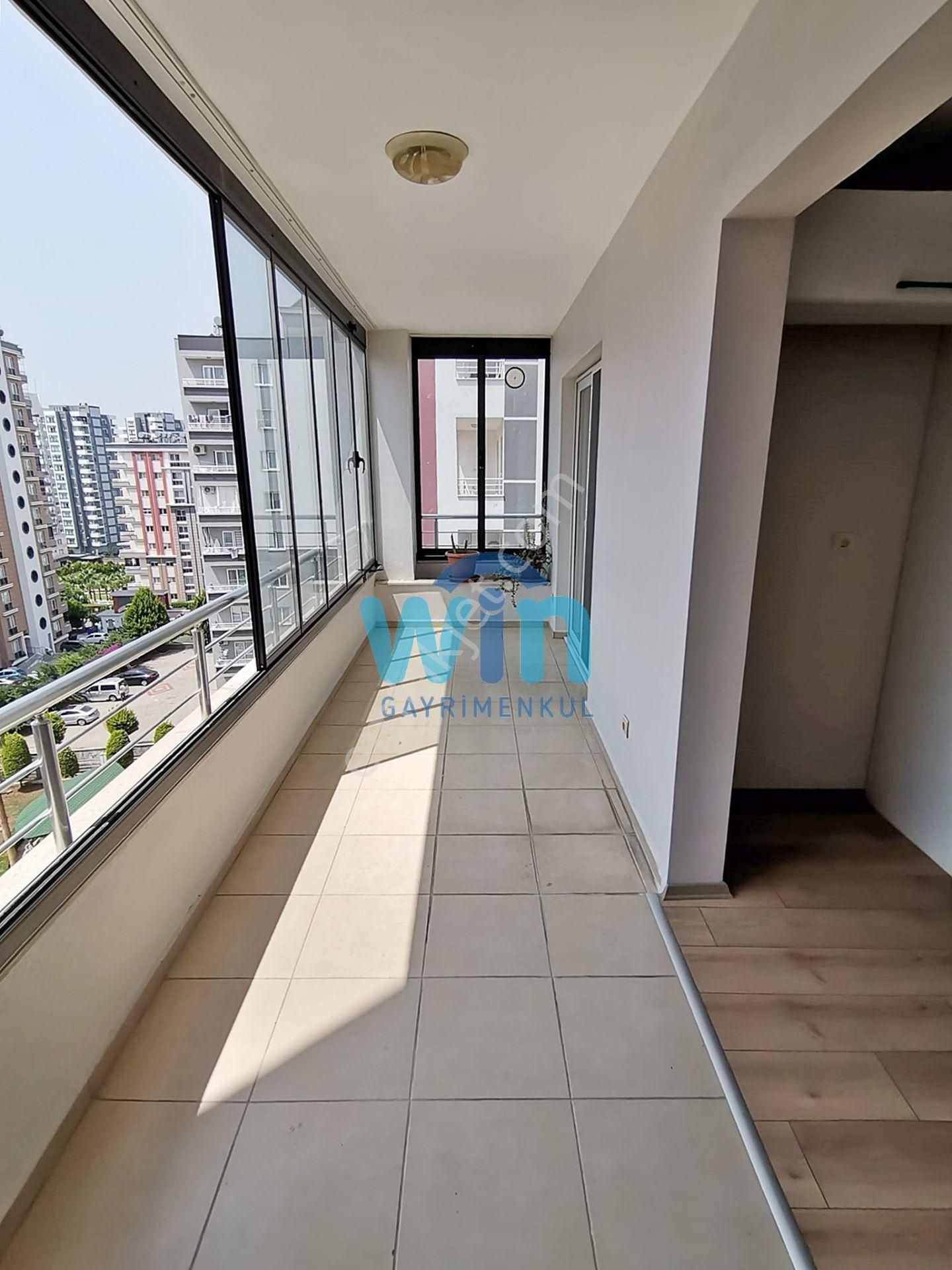 Win'den Aile Sitesinde Geniş Oturuma Sahip Satılık 2+1 Daire - Görsel 10