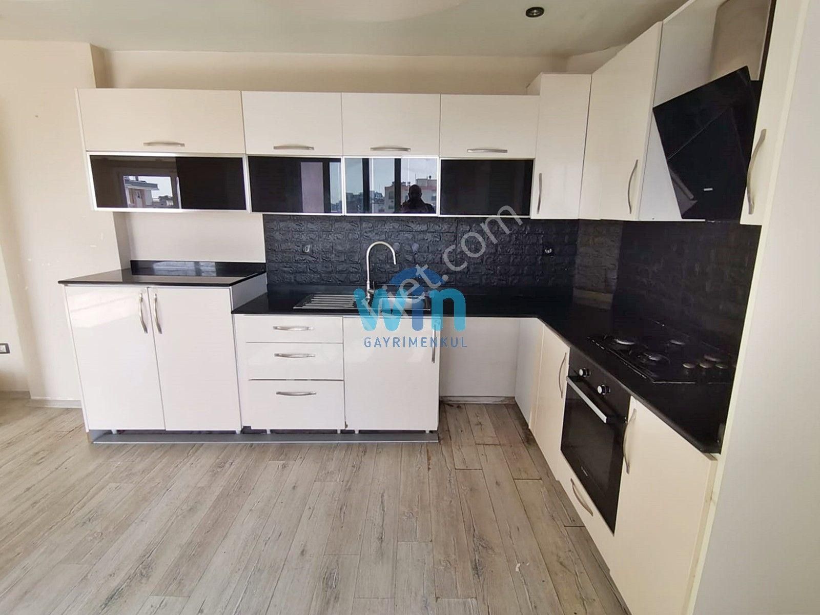 Win'den Aile Sitesinde Geniş Oturuma Sahip Satılık 2+1 Daire - Görsel 8