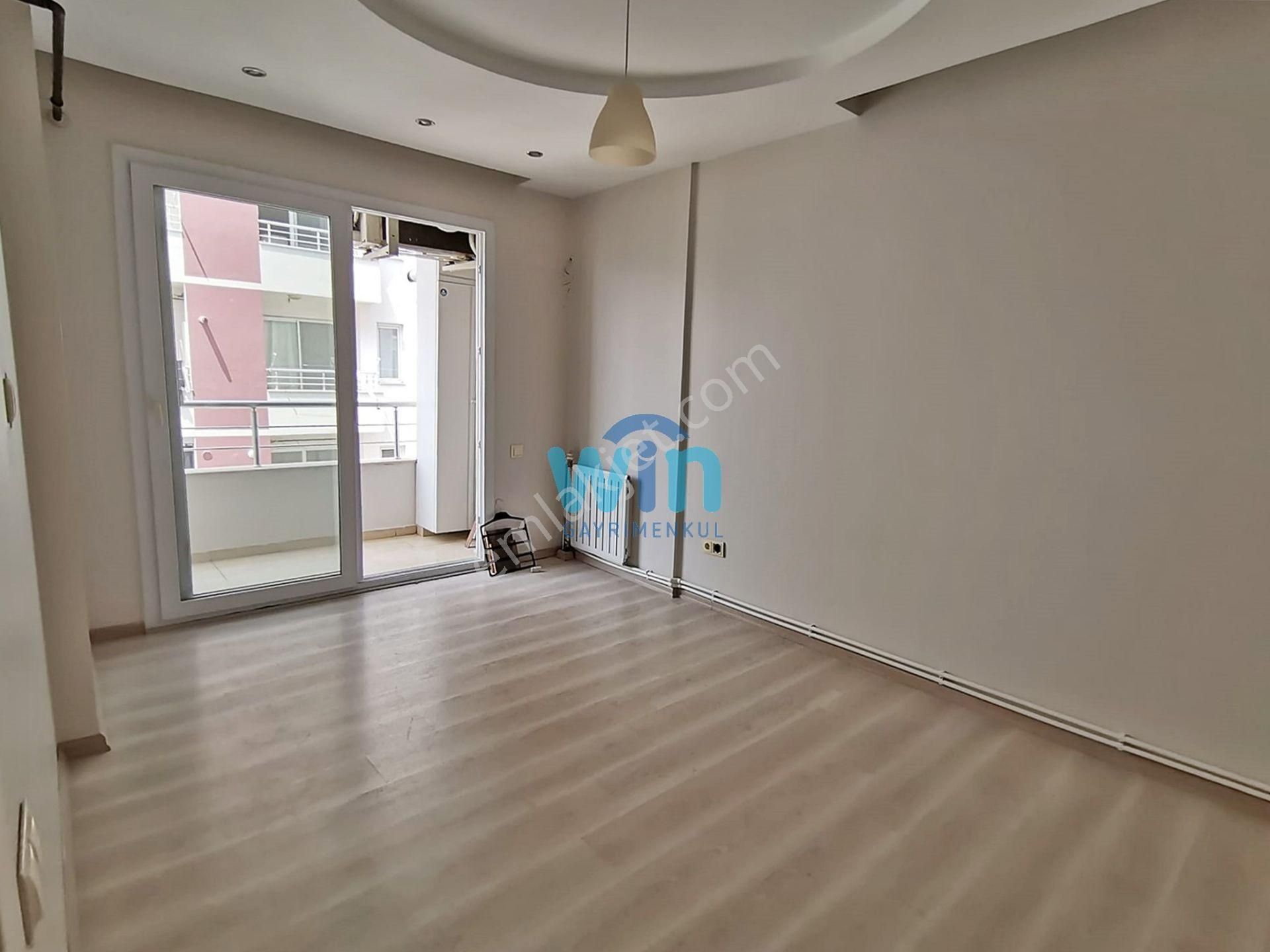 Win'den Aile Sitesinde Geniş Oturuma Sahip Satılık 2+1 Daire - Görsel 13