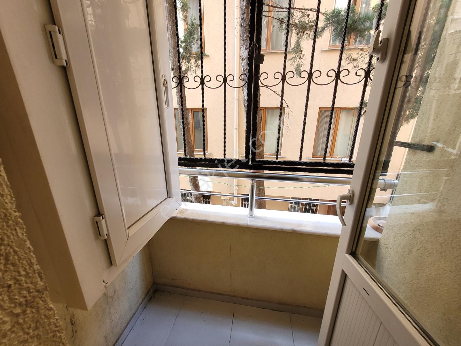 !!!kelepirr!!! Genç Binada - Ayrı Mutfaklı - Balkonlu Ve Altında Daire Bulunan 2+1 - Görsel 14