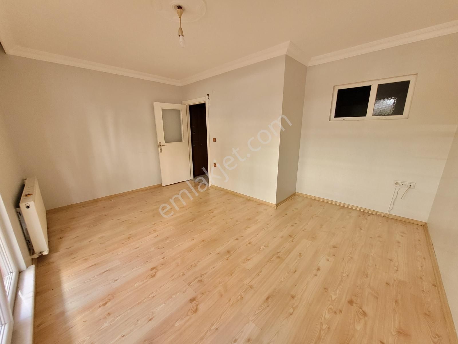 !!!kelepirr!!! Genç Binada - Ayrı Mutfaklı - Balkonlu Ve Altında Daire Bulunan 2+1 - Görsel 5