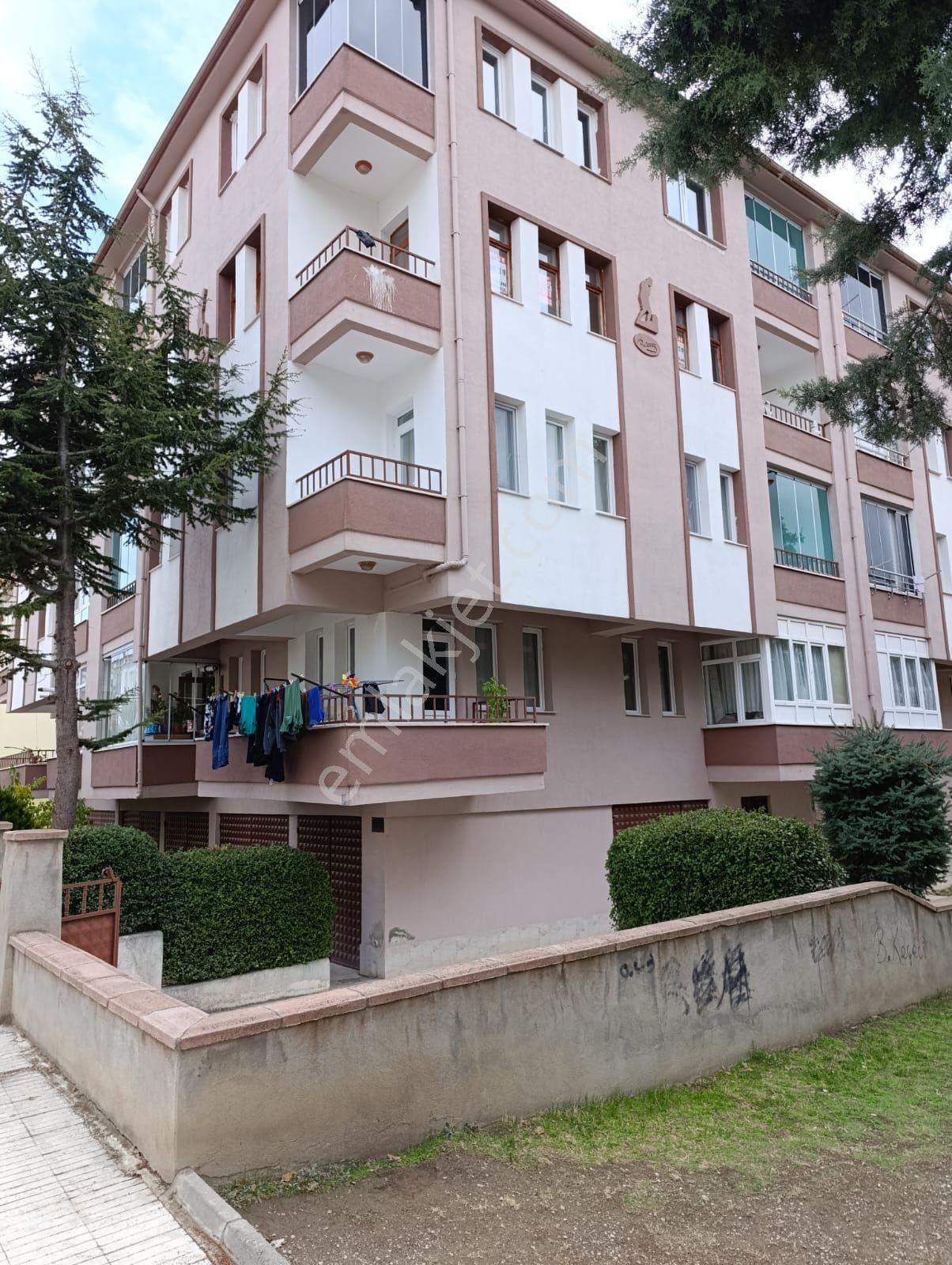 Emlak Dünyasından Satılık Fırsat Daire - Görsel 19